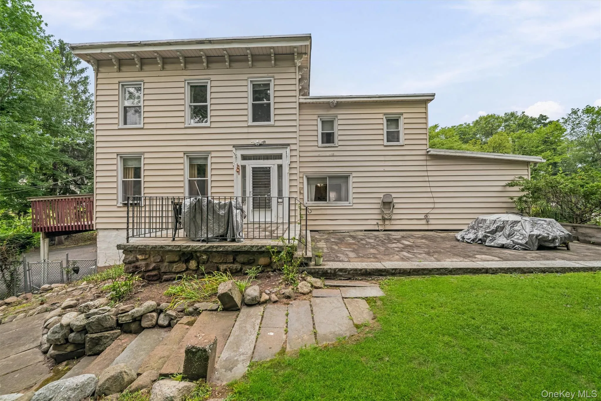 331 Kings Highway, Orangetown, NY, 4 Bedrooms Bedrooms, 8 Rooms Rooms,2 BathroomsBathrooms,Residential,For Rent,Kings,0,1016695 331 Kings Highway, Orangetown, NY, 4 Bedrooms Bedrooms, 8 Rooms Rooms,2 BathroomsBathrooms,Residential,For Rent,Kings,0,1016695