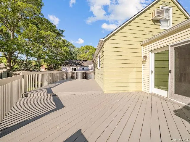 16 Brushwood Drive, Brookhaven, NY, 4 Bedrooms Bedrooms, 7 Rooms Rooms,1 BathroomBathrooms,Residential,For Rent,Brushwood,0,1016696 16 Brushwood Drive, Brookhaven, NY, 4 Bedrooms Bedrooms, 7 Rooms Rooms,1 BathroomBathrooms,Residential,For Rent,Brushwood,0,1016696