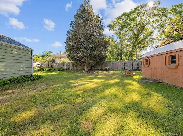 16 Brushwood Drive, Brookhaven, NY, 4 Bedrooms Bedrooms, 7 Rooms Rooms,1 BathroomBathrooms,Residential,For Rent,Brushwood,0,1016696 16 Brushwood Drive, Brookhaven, NY, 4 Bedrooms Bedrooms, 7 Rooms Rooms,1 BathroomBathrooms,Residential,For Rent,Brushwood,0,1016696