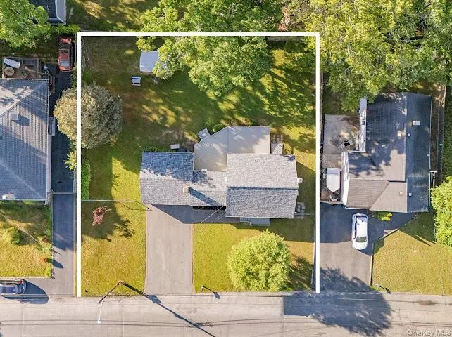 16 Brushwood Drive, Brookhaven, NY, 4 Bedrooms Bedrooms, 7 Rooms Rooms,1 BathroomBathrooms,Residential,For Rent,Brushwood,0,1016696 16 Brushwood Drive, Brookhaven, NY, 4 Bedrooms Bedrooms, 7 Rooms Rooms,1 BathroomBathrooms,Residential,For Rent,Brushwood,0,1016696