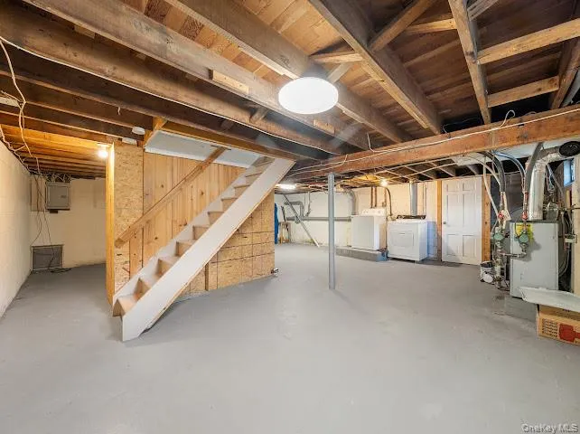 16 Brushwood Drive, Brookhaven, NY, 4 Bedrooms Bedrooms, 7 Rooms Rooms,1 BathroomBathrooms,Residential,For Rent,Brushwood,0,1016696 16 Brushwood Drive, Brookhaven, NY, 4 Bedrooms Bedrooms, 7 Rooms Rooms,1 BathroomBathrooms,Residential,For Rent,Brushwood,0,1016696