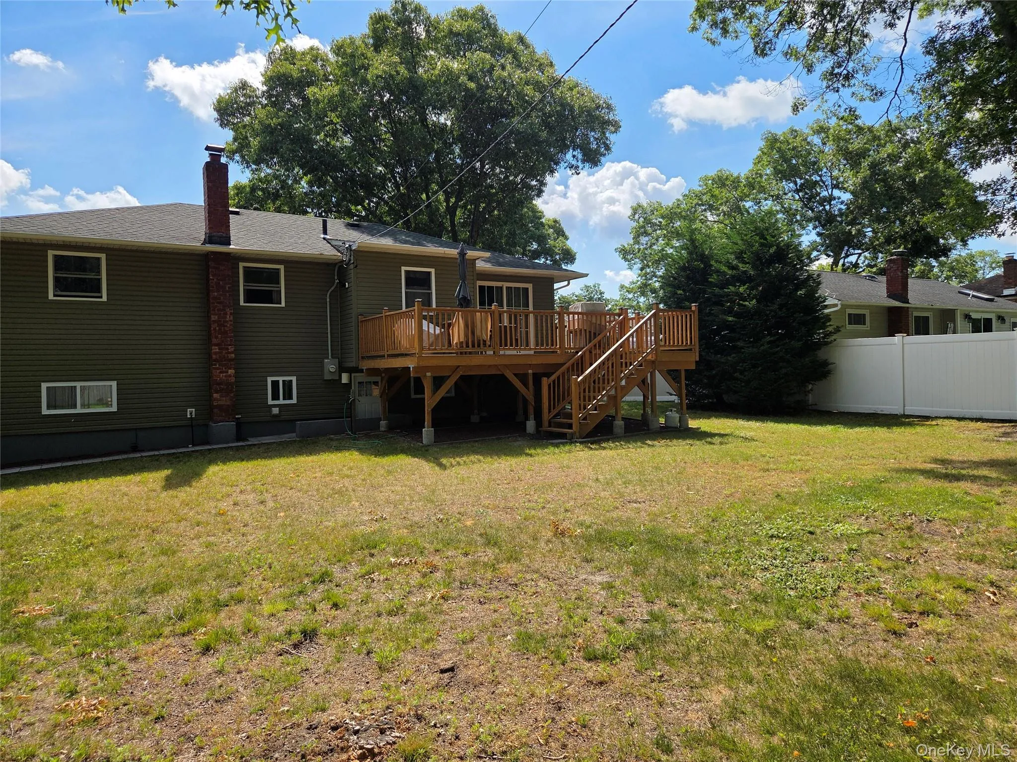 12 Wayside Lane, Smithtown, NY, 3 Bedrooms Bedrooms, 8 Rooms Rooms,2 BathroomsBathrooms,Residential,For Rent,Wayside,0,1016698 12 Wayside Lane, Smithtown, NY, 3 Bedrooms Bedrooms, 8 Rooms Rooms,2 BathroomsBathrooms,Residential,For Rent,Wayside,0,1016698