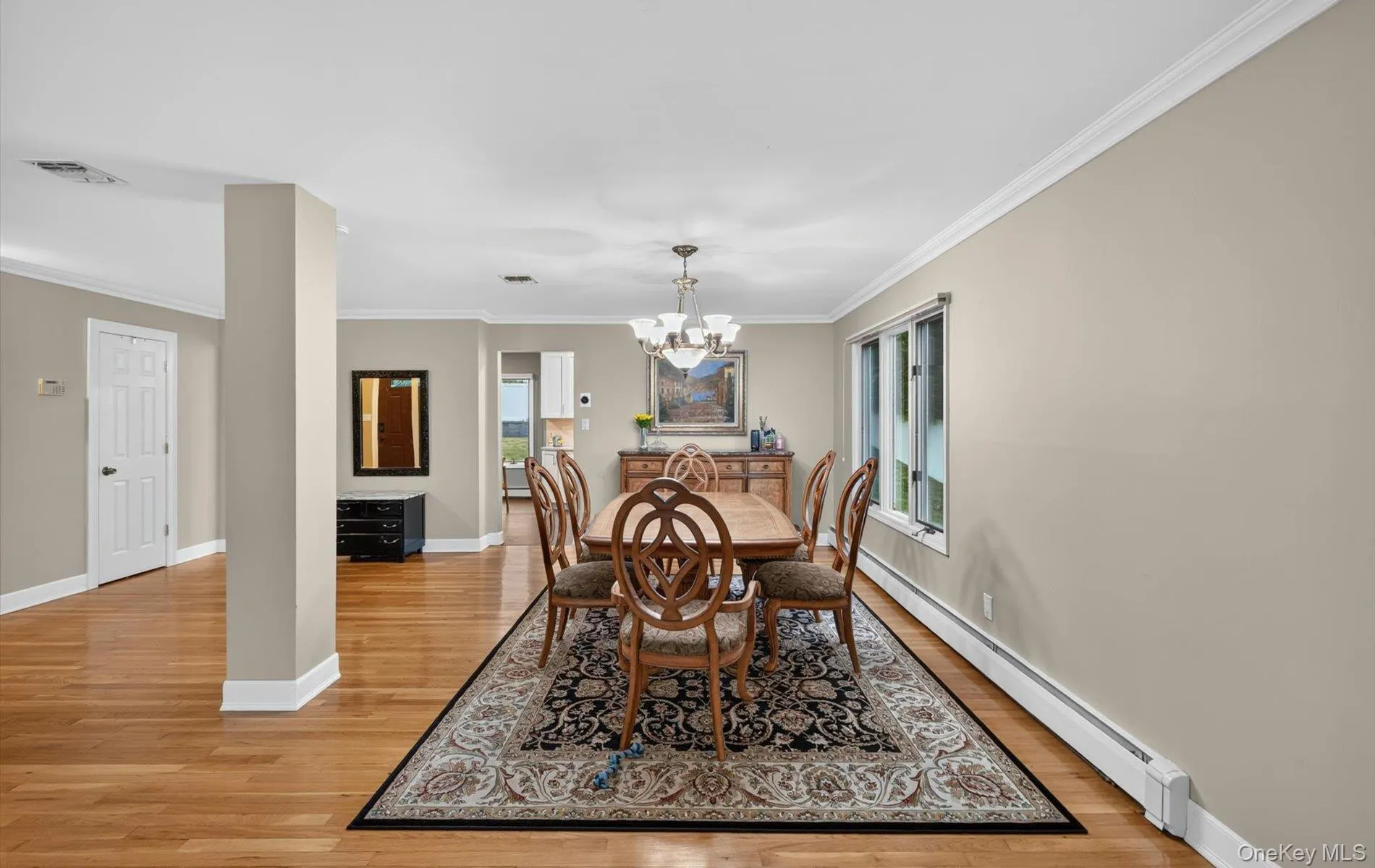 40 Pittoni Drive, Smithtown, NY, 5 Bedrooms Bedrooms, 9 Rooms Rooms,2 BathroomsBathrooms,Residential,For Rent,Pittoni,0,KEY1016699 40 Pittoni Drive, Smithtown, NY, 5 Bedrooms Bedrooms, 9 Rooms Rooms,2 BathroomsBathrooms,Residential,For Rent,Pittoni,0,KEY1016699