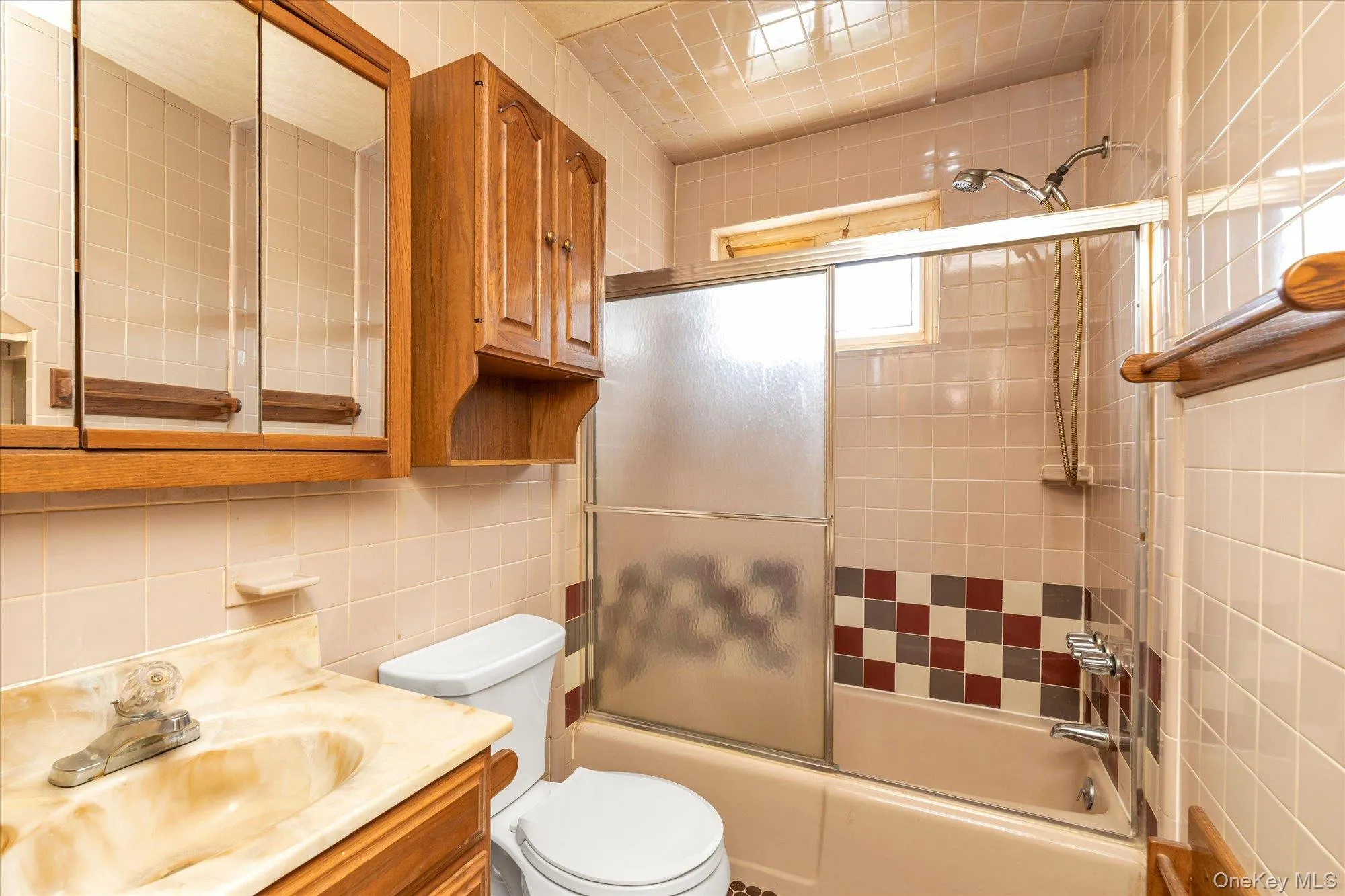 373 Argyle Road, Hempstead, NY, 5 Bedrooms Bedrooms, 11 Rooms Rooms,3 BathroomsBathrooms,Residential,For Rent,Argyle,0,1016703 373 Argyle Road, Hempstead, NY, 5 Bedrooms Bedrooms, 11 Rooms Rooms,3 BathroomsBathrooms,Residential,For Rent,Argyle,0,1016703