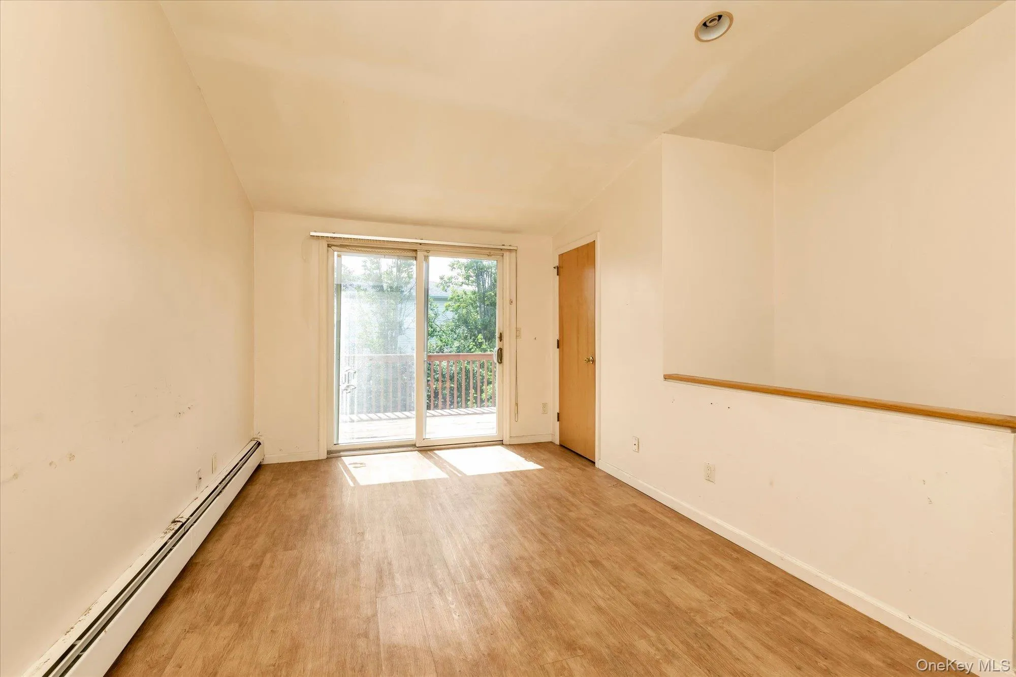 373 Argyle Road, Hempstead, NY, 5 Bedrooms Bedrooms, 11 Rooms Rooms,3 BathroomsBathrooms,Residential,For Rent,Argyle,0,1016703 373 Argyle Road, Hempstead, NY, 5 Bedrooms Bedrooms, 11 Rooms Rooms,3 BathroomsBathrooms,Residential,For Rent,Argyle,0,1016703