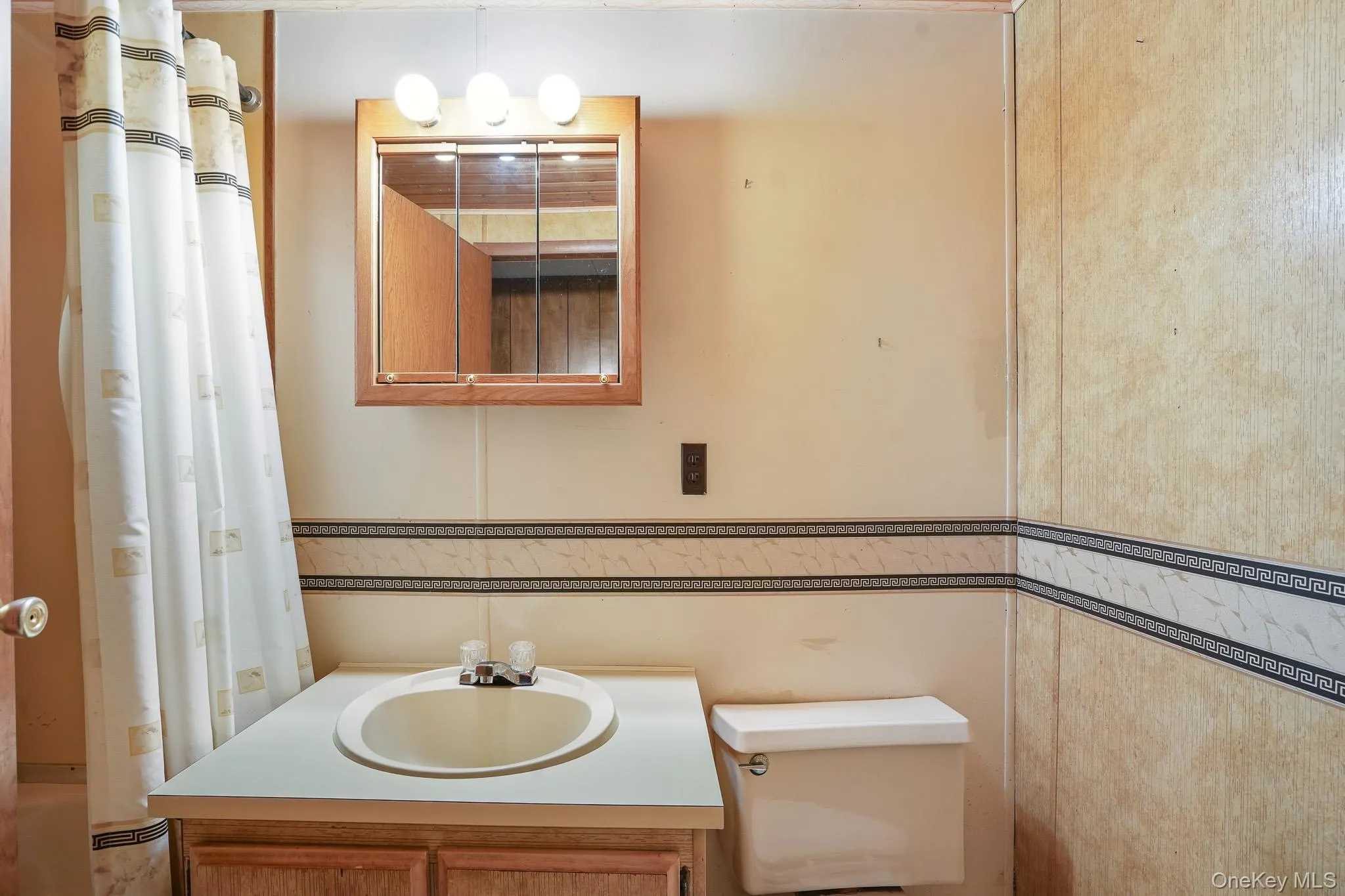 36 Prospect Street, Marlboro, NY, 3 Bedrooms Bedrooms, 7 Rooms Rooms,2 BathroomsBathrooms,Residential,For Rent,Prospect,0,1016704 36 Prospect Street, Marlboro, NY, 3 Bedrooms Bedrooms, 7 Rooms Rooms,2 BathroomsBathrooms,Residential,For Rent,Prospect,0,1016704