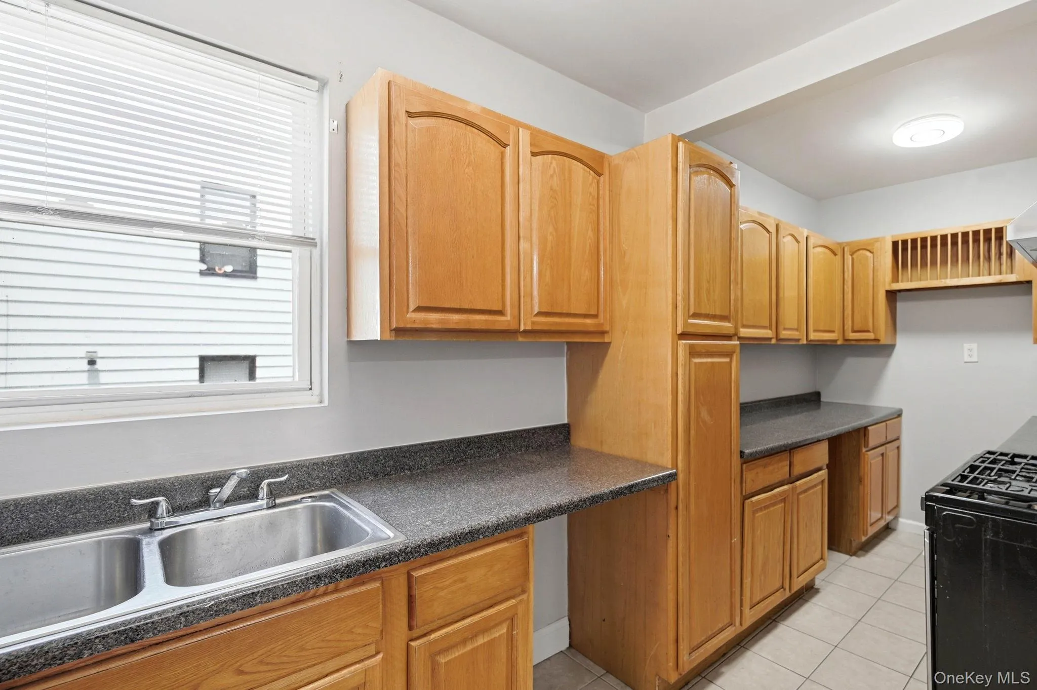 4000 Pratt Avenue, New York, NY, 3 Bedrooms Bedrooms, 6 Rooms Rooms,3 BathroomsBathrooms,Residential,For Rent,Pratt,0,1016705 4000 Pratt Avenue, New York, NY, 3 Bedrooms Bedrooms, 6 Rooms Rooms,3 BathroomsBathrooms,Residential,For Rent,Pratt,0,1016705