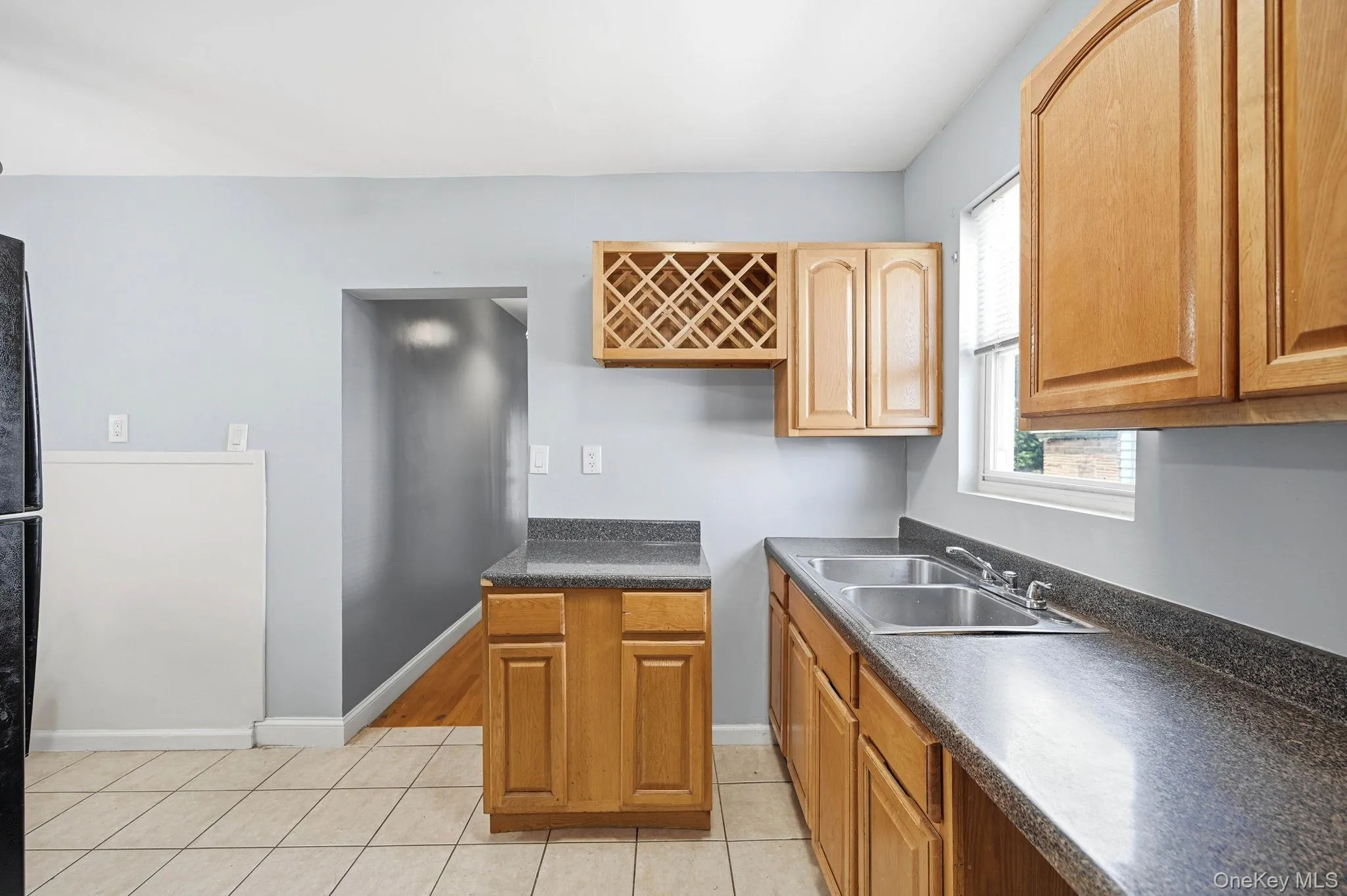4000 Pratt Avenue, New York, NY, 3 Bedrooms Bedrooms, 6 Rooms Rooms,3 BathroomsBathrooms,Residential,For Rent,Pratt,0,1016705 4000 Pratt Avenue, New York, NY, 3 Bedrooms Bedrooms, 6 Rooms Rooms,3 BathroomsBathrooms,Residential,For Rent,Pratt,0,1016705