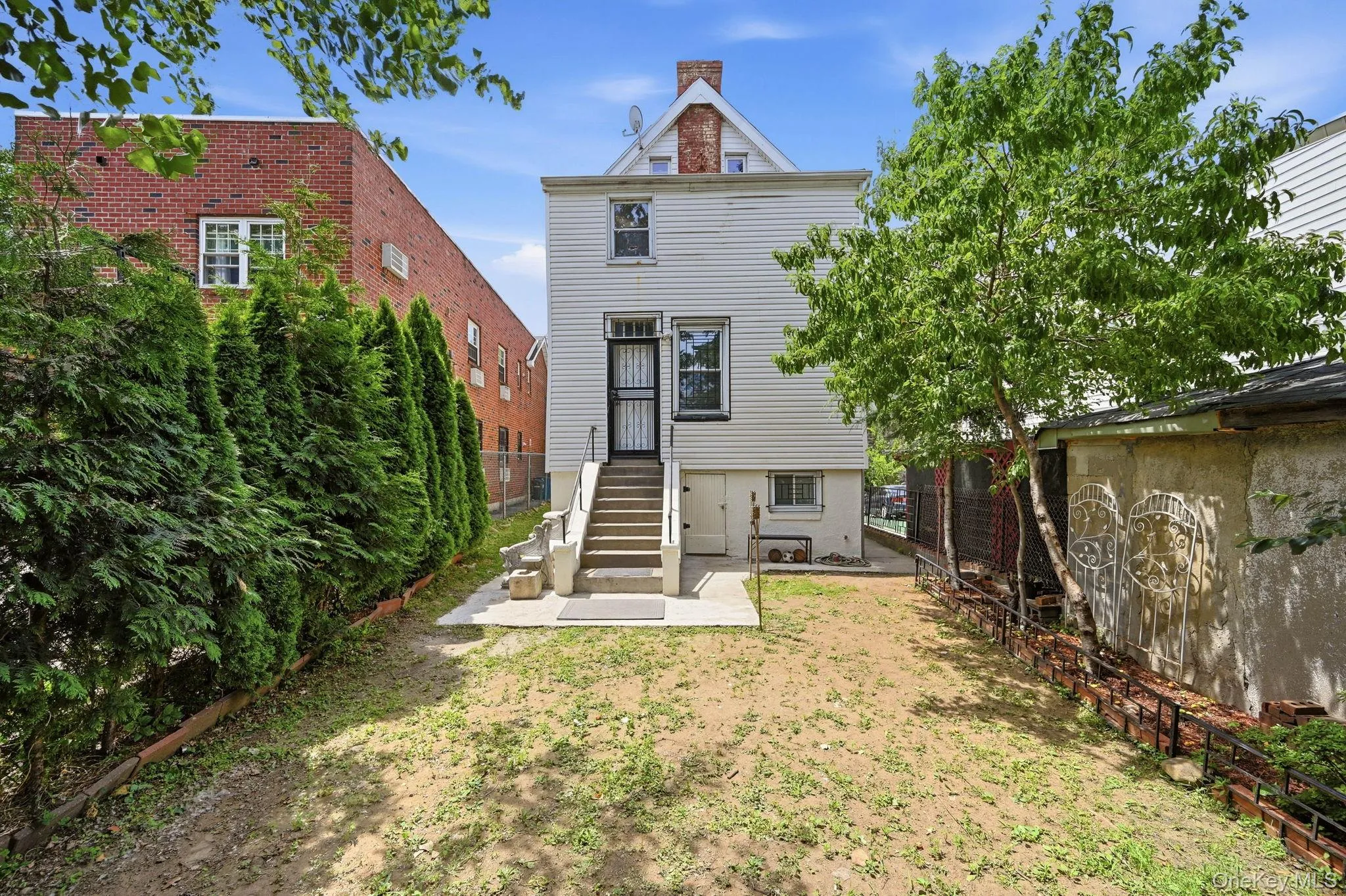 4000 Pratt Avenue, New York, NY, 3 Bedrooms Bedrooms, 6 Rooms Rooms,3 BathroomsBathrooms,Residential,For Rent,Pratt,0,1016705 4000 Pratt Avenue, New York, NY, 3 Bedrooms Bedrooms, 6 Rooms Rooms,3 BathroomsBathrooms,Residential,For Rent,Pratt,0,1016705