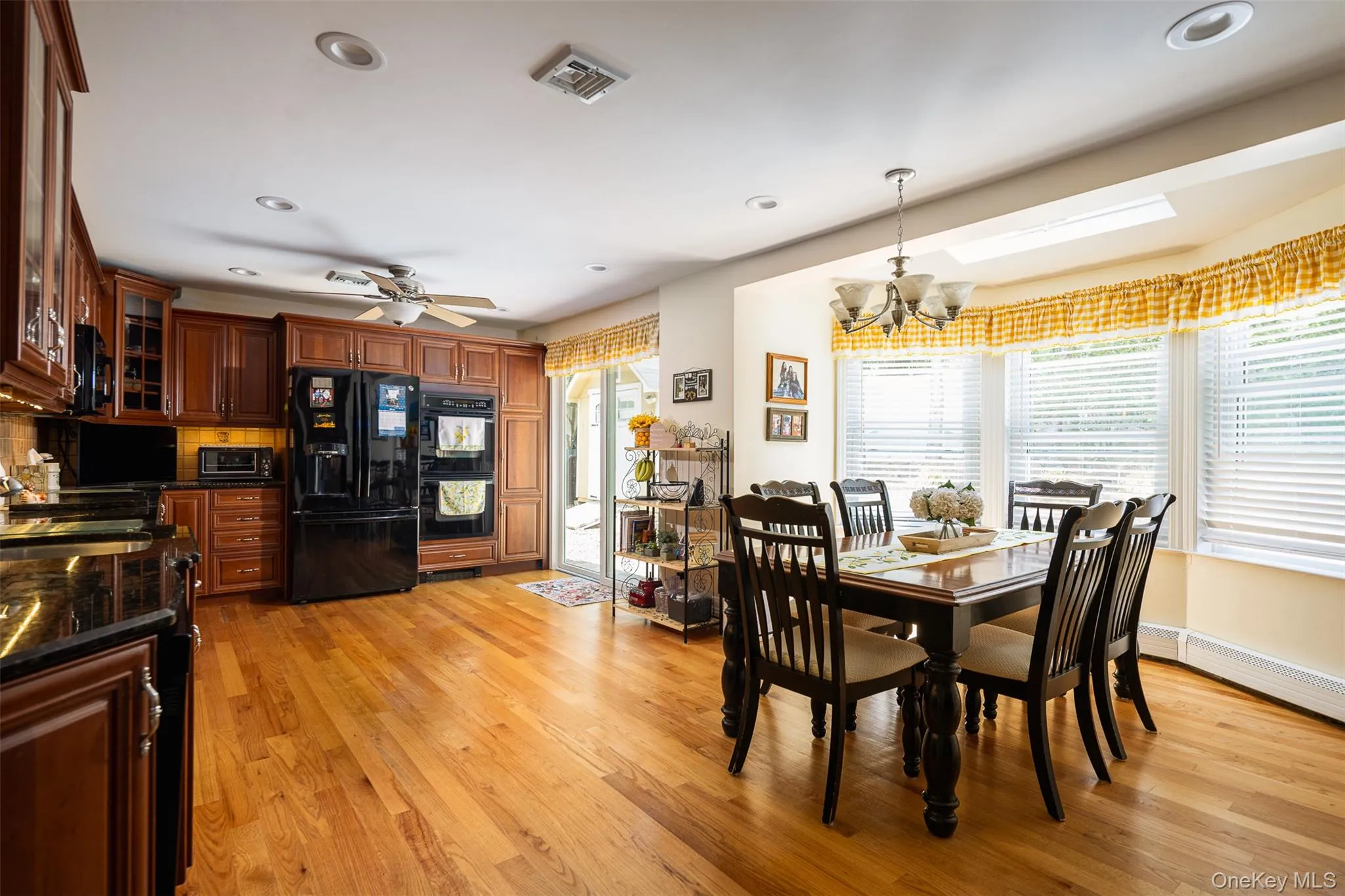 41 Brook Run Drive, Brookhaven, NY, 3 Bedrooms Bedrooms, 8 Rooms Rooms,1 BathroomBathrooms,Residential,For Rent,Brook Run,0,KEY1016708 41 Brook Run Drive, Brookhaven, NY, 3 Bedrooms Bedrooms, 8 Rooms Rooms,1 BathroomBathrooms,Residential,For Rent,Brook Run,0,KEY1016708