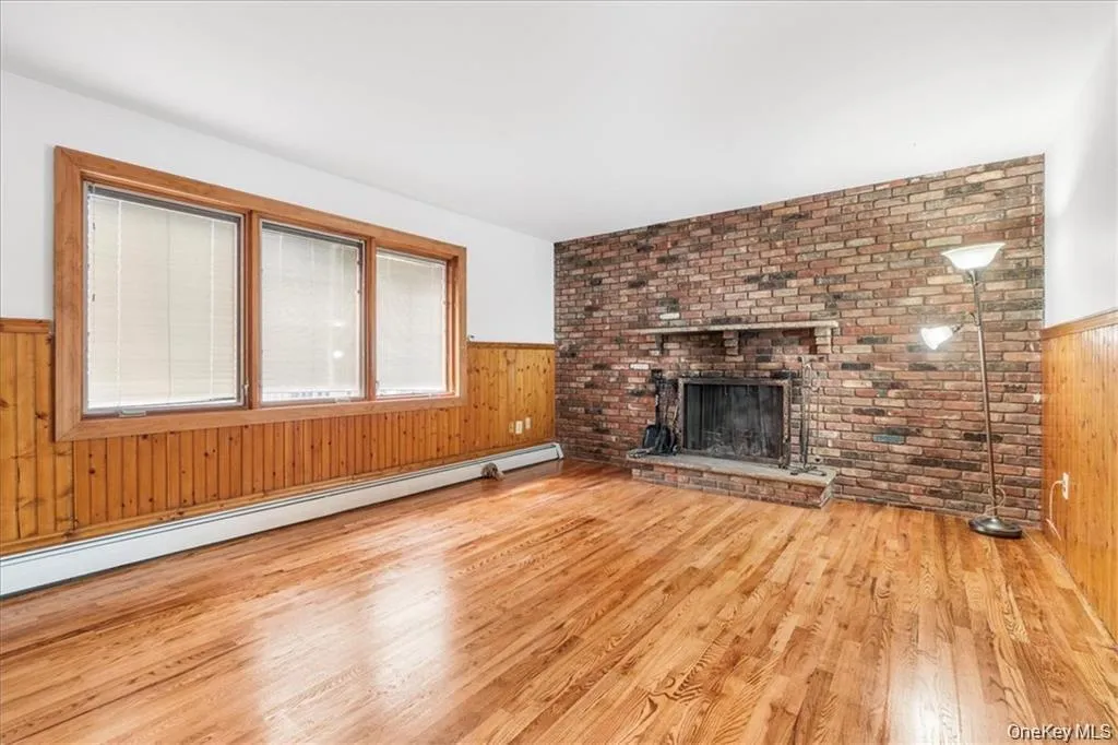 23 Cunningham Drive, Monroe, NY, 4 Bedrooms Bedrooms, 10 Rooms Rooms,2 BathroomsBathrooms,Residential,For Rent,Cunningham,0,KEY1016710 23 Cunningham Drive, Monroe, NY, 4 Bedrooms Bedrooms, 10 Rooms Rooms,2 BathroomsBathrooms,Residential,For Rent,Cunningham,0,KEY1016710