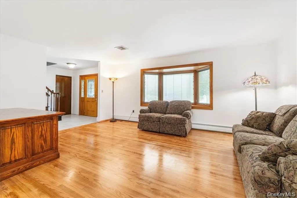 23 Cunningham Drive, Monroe, NY, 4 Bedrooms Bedrooms, 10 Rooms Rooms,2 BathroomsBathrooms,Residential,For Rent,Cunningham,0,KEY1016710 23 Cunningham Drive, Monroe, NY, 4 Bedrooms Bedrooms, 10 Rooms Rooms,2 BathroomsBathrooms,Residential,For Rent,Cunningham,0,KEY1016710