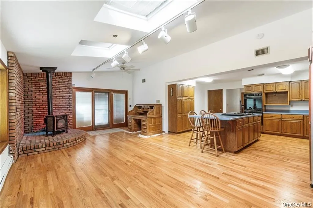 23 Cunningham Drive, Monroe, NY, 4 Bedrooms Bedrooms, 10 Rooms Rooms,2 BathroomsBathrooms,Residential,For Rent,Cunningham,0,KEY1016710 23 Cunningham Drive, Monroe, NY, 4 Bedrooms Bedrooms, 10 Rooms Rooms,2 BathroomsBathrooms,Residential,For Rent,Cunningham,0,KEY1016710