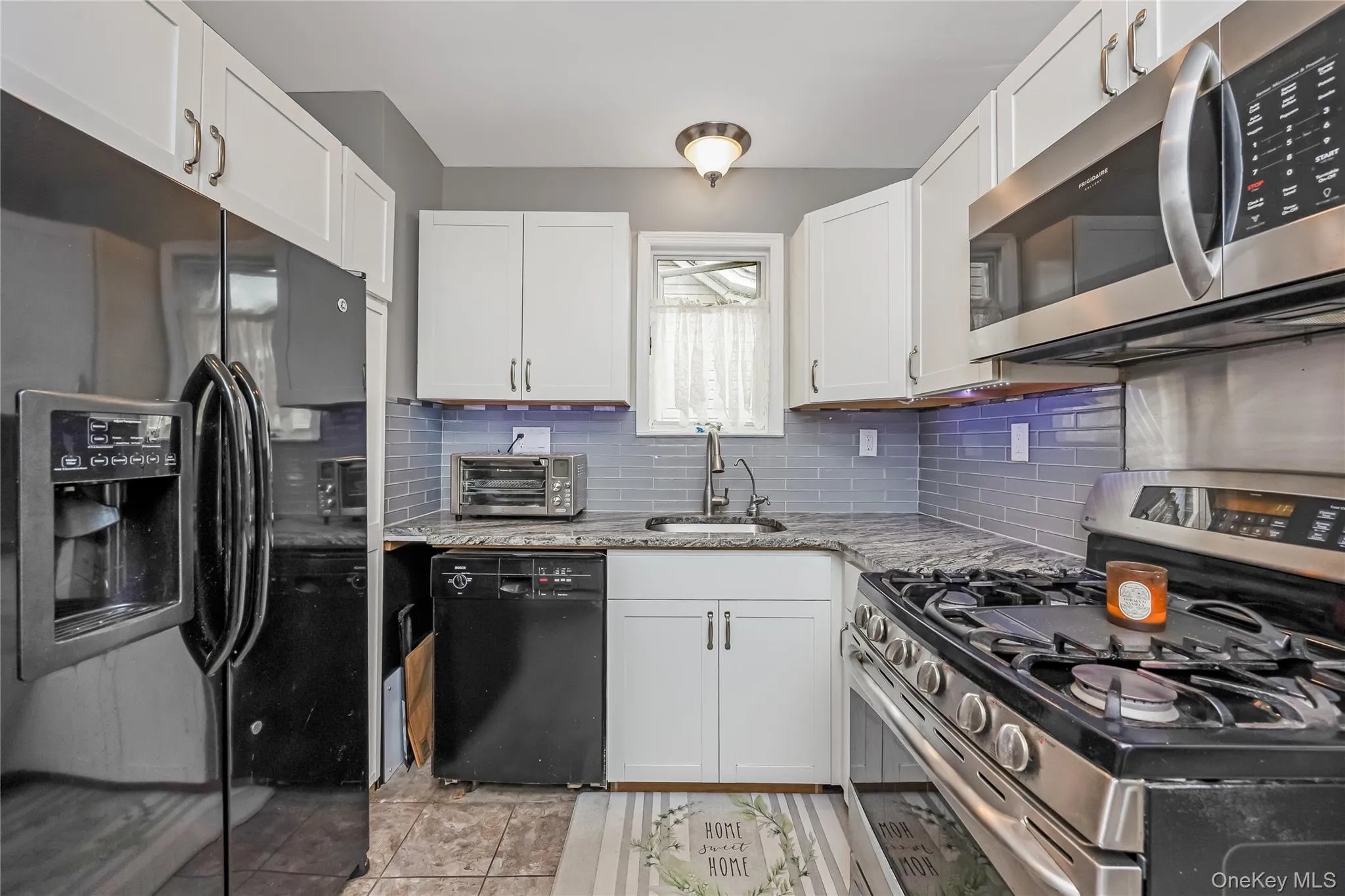 59 Vernon Avenue, Hempstead, NY, 3 Bedrooms Bedrooms, 6 Rooms Rooms,1 BathroomBathrooms,Residential,For Rent,Vernon,0,KEY1016713 59 Vernon Avenue, Hempstead, NY, 3 Bedrooms Bedrooms, 6 Rooms Rooms,1 BathroomBathrooms,Residential,For Rent,Vernon,0,KEY1016713
