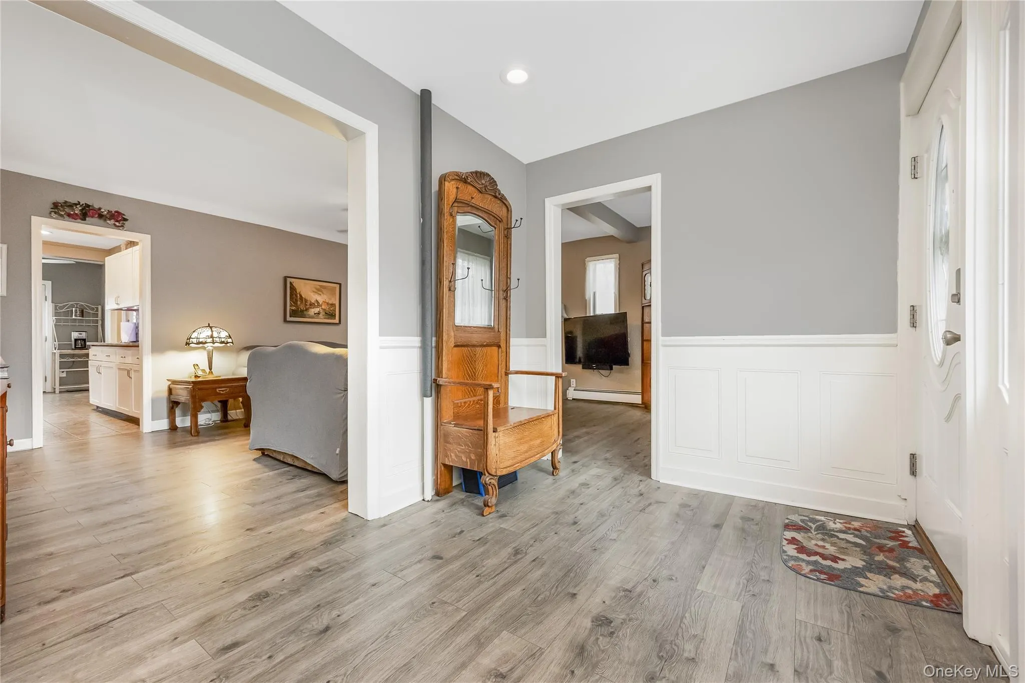 59 Vernon Avenue, Hempstead, NY, 3 Bedrooms Bedrooms, 6 Rooms Rooms,1 BathroomBathrooms,Residential,For Rent,Vernon,0,KEY1016713 59 Vernon Avenue, Hempstead, NY, 3 Bedrooms Bedrooms, 6 Rooms Rooms,1 BathroomBathrooms,Residential,For Rent,Vernon,0,KEY1016713