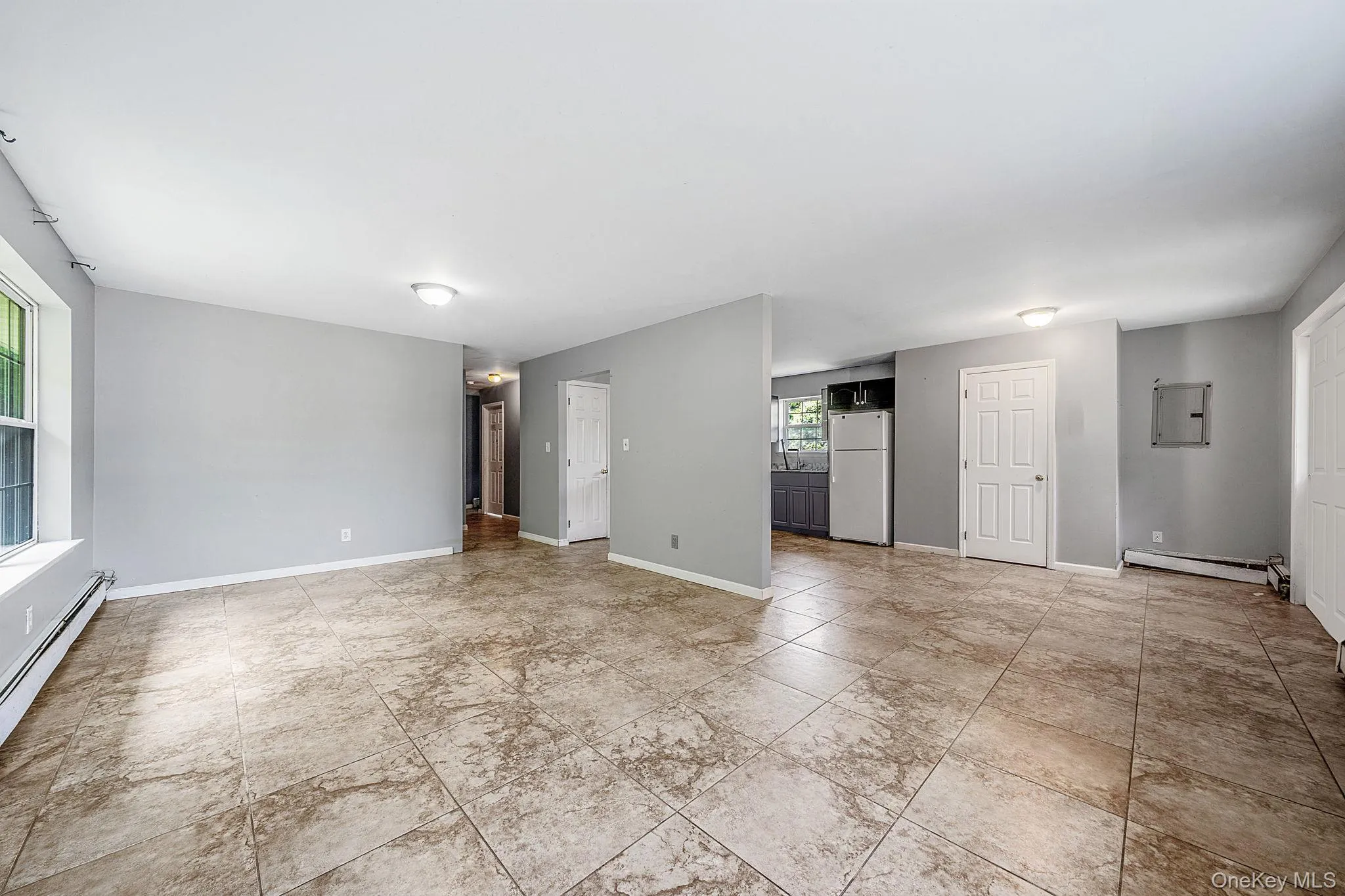 88 Eleanor Avenue, Brookhaven, NY, 3 Bedrooms Bedrooms, 5 Rooms Rooms,1 BathroomBathrooms,Residential,For Rent,Eleanor,0,1016714 88 Eleanor Avenue, Brookhaven, NY, 3 Bedrooms Bedrooms, 5 Rooms Rooms,1 BathroomBathrooms,Residential,For Rent,Eleanor,0,1016714