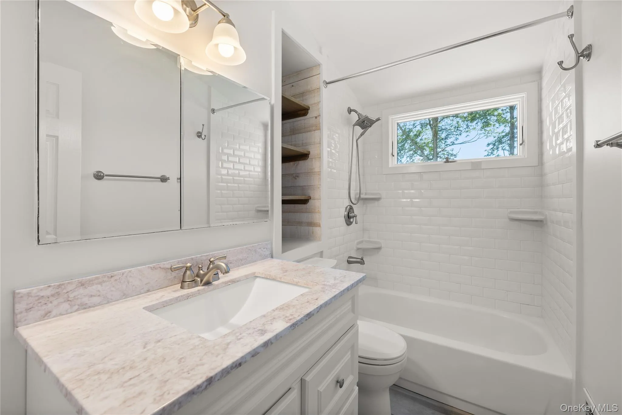 4 Bunny Lane, Brookhaven, NY, 4 Bedrooms Bedrooms, 7 Rooms Rooms,2 BathroomsBathrooms,Residential Lease,For Rent,Bunny,0,1016716 4 Bunny Lane, Brookhaven, NY, 4 Bedrooms Bedrooms, 7 Rooms Rooms,2 BathroomsBathrooms,Residential Lease,For Rent,Bunny,0,1016716