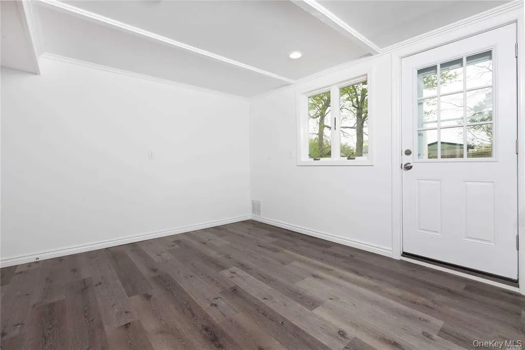 4 Bunny Lane, Brookhaven, NY, 4 Bedrooms Bedrooms, 7 Rooms Rooms,2 BathroomsBathrooms,Residential Lease,For Rent,Bunny,0,1016716 4 Bunny Lane, Brookhaven, NY, 4 Bedrooms Bedrooms, 7 Rooms Rooms,2 BathroomsBathrooms,Residential Lease,For Rent,Bunny,0,1016716