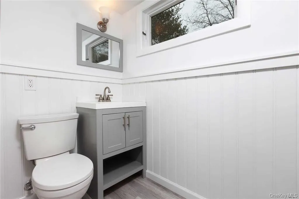 4 Bunny Lane, Brookhaven, NY, 4 Bedrooms Bedrooms, 7 Rooms Rooms,2 BathroomsBathrooms,Residential Lease,For Rent,Bunny,0,1016716 4 Bunny Lane, Brookhaven, NY, 4 Bedrooms Bedrooms, 7 Rooms Rooms,2 BathroomsBathrooms,Residential Lease,For Rent,Bunny,0,1016716