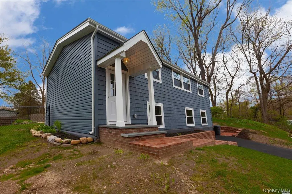 4 Bunny Lane, Brookhaven, NY, 4 Bedrooms Bedrooms, 7 Rooms Rooms,2 BathroomsBathrooms,Residential Lease,For Rent,Bunny,0,1016716 4 Bunny Lane, Brookhaven, NY, 4 Bedrooms Bedrooms, 7 Rooms Rooms,2 BathroomsBathrooms,Residential Lease,For Rent,Bunny,0,1016716