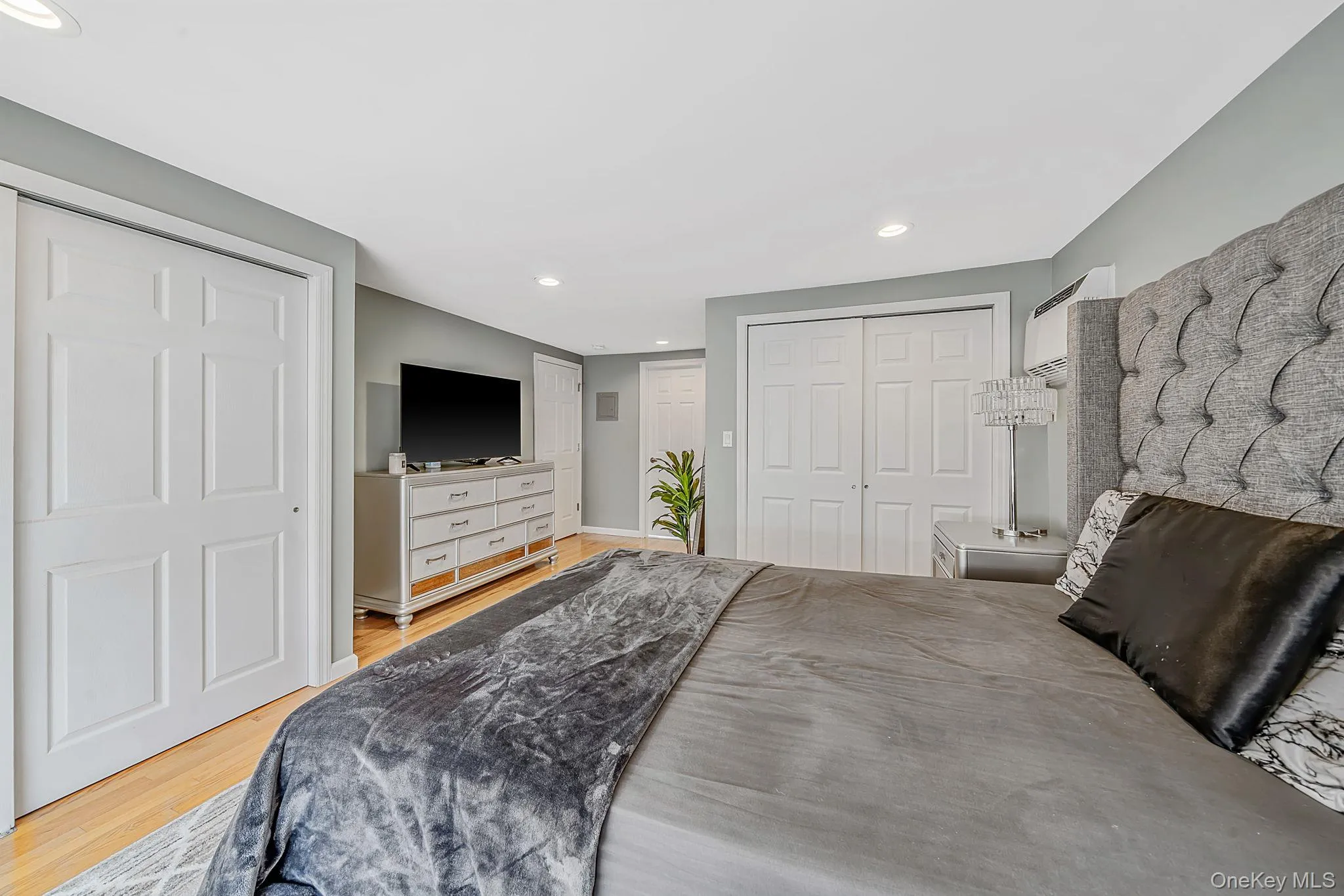 67 Douglas Drive, Hempstead, NY, 5 Bedrooms Bedrooms, 9 Rooms Rooms,3 BathroomsBathrooms,Residential,For Rent,Douglas,0,KEY1016719 67 Douglas Drive, Hempstead, NY, 5 Bedrooms Bedrooms, 9 Rooms Rooms,3 BathroomsBathrooms,Residential,For Rent,Douglas,0,KEY1016719