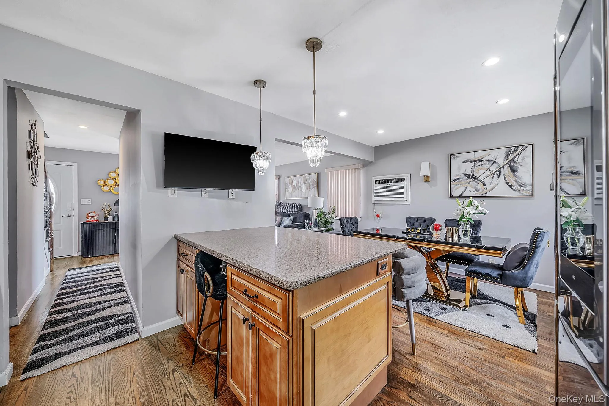 67 Douglas Drive, Hempstead, NY, 5 Bedrooms Bedrooms, 9 Rooms Rooms,3 BathroomsBathrooms,Residential,For Rent,Douglas,0,KEY1016719 67 Douglas Drive, Hempstead, NY, 5 Bedrooms Bedrooms, 9 Rooms Rooms,3 BathroomsBathrooms,Residential,For Rent,Douglas,0,KEY1016719