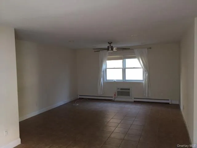 646 Beech Street, Long Beach, NY, 3 Bedrooms Bedrooms, 8 Rooms Rooms,2 BathroomsBathrooms,Residential Lease,For Rent,Beech,0,1016720 646 Beech Street, Long Beach, NY, 3 Bedrooms Bedrooms, 8 Rooms Rooms,2 BathroomsBathrooms,Residential Lease,For Rent,Beech,0,1016720