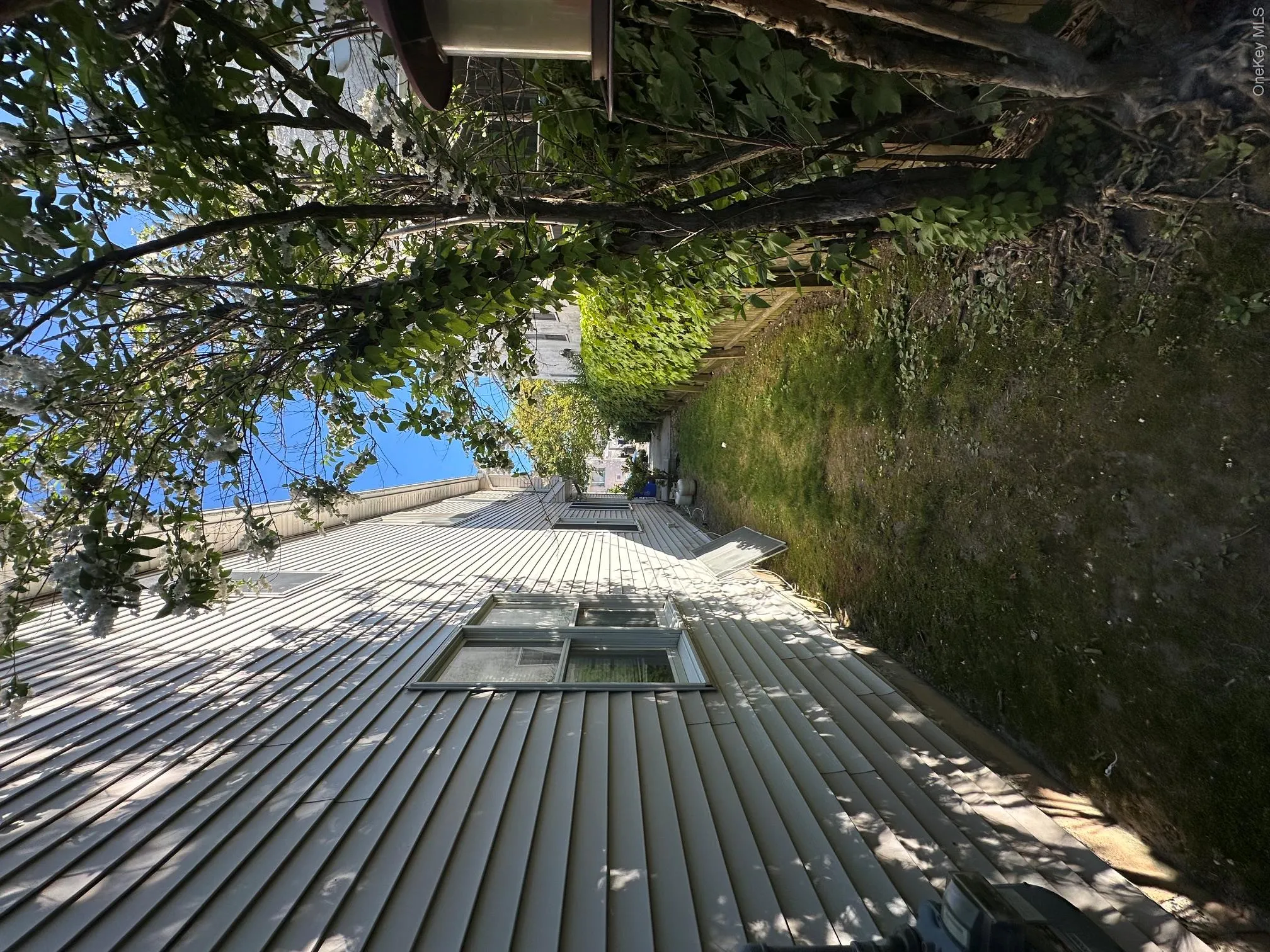 646 Beech Street, Long Beach, NY, 3 Bedrooms Bedrooms, 8 Rooms Rooms,2 BathroomsBathrooms,Residential Lease,For Rent,Beech,0,1016720 646 Beech Street, Long Beach, NY, 3 Bedrooms Bedrooms, 8 Rooms Rooms,2 BathroomsBathrooms,Residential Lease,For Rent,Beech,0,1016720