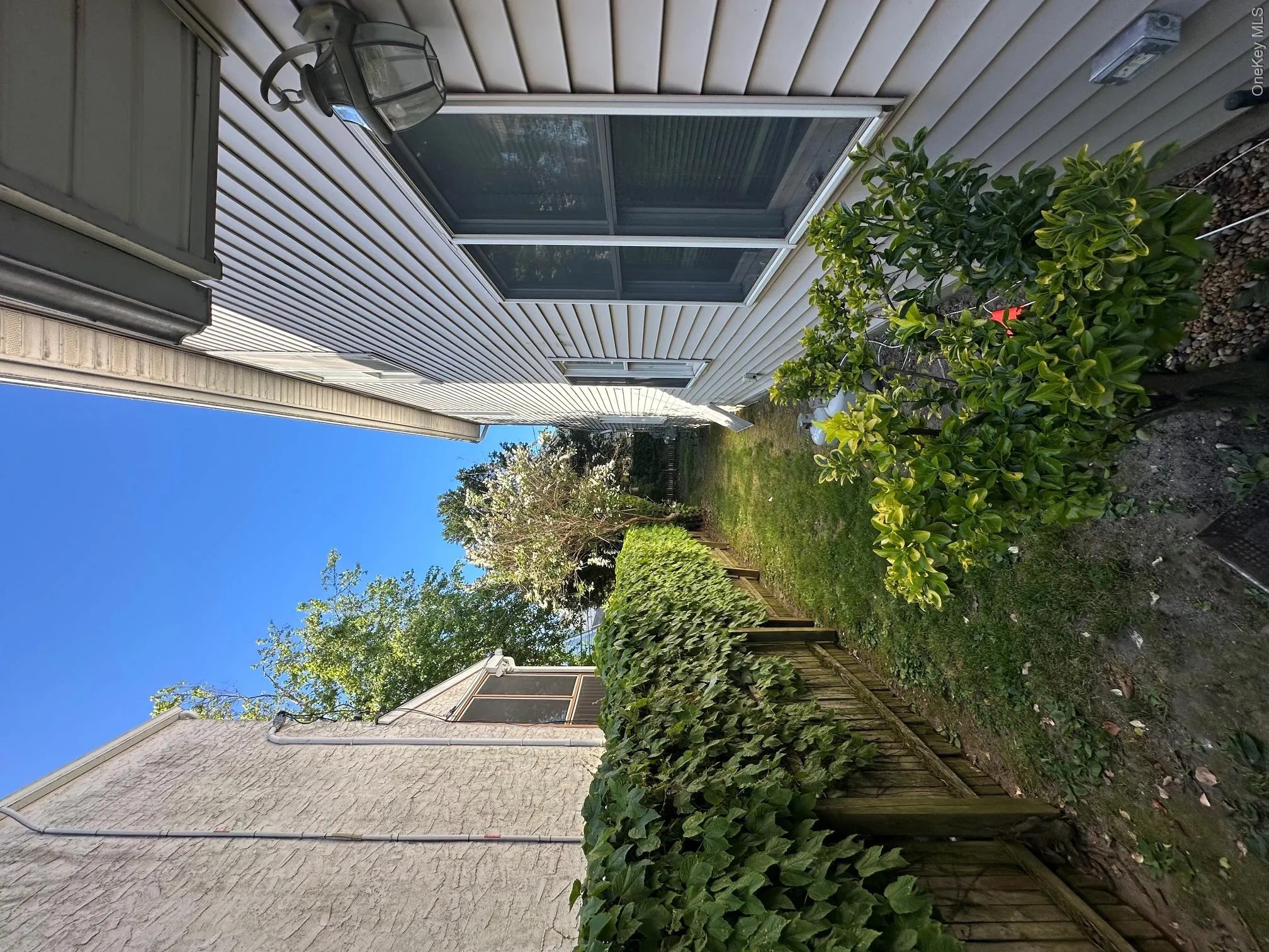 646 Beech Street, Long Beach, NY, 3 Bedrooms Bedrooms, 8 Rooms Rooms,2 BathroomsBathrooms,Residential Lease,For Rent,Beech,0,1016720 646 Beech Street, Long Beach, NY, 3 Bedrooms Bedrooms, 8 Rooms Rooms,2 BathroomsBathrooms,Residential Lease,For Rent,Beech,0,1016720