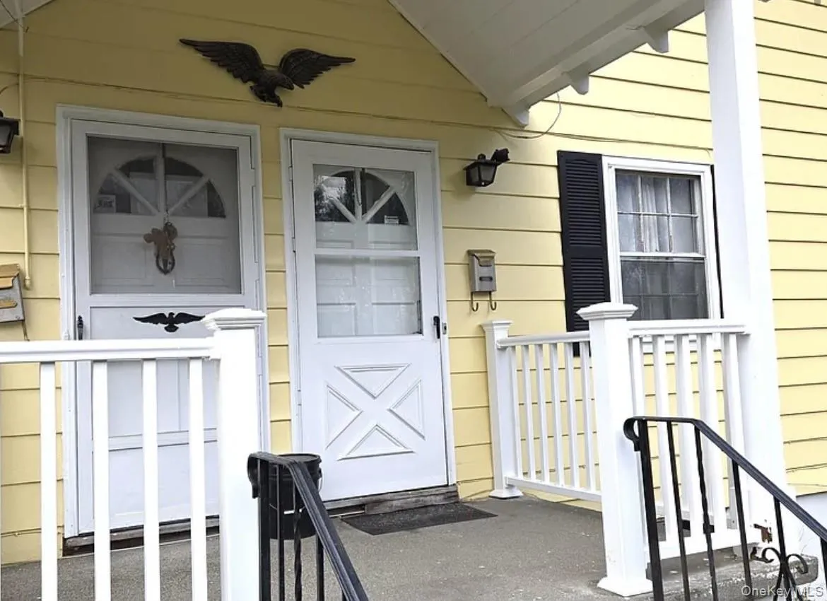 46 Robinson Avenue, Bedford, NY, 3 Bedrooms Bedrooms, 6 Rooms Rooms,1 BathroomBathrooms,Residential Lease,For Rent,Robinson,0,1016723 46 Robinson Avenue, Bedford, NY, 3 Bedrooms Bedrooms, 6 Rooms Rooms,1 BathroomBathrooms,Residential Lease,For Rent,Robinson,0,1016723