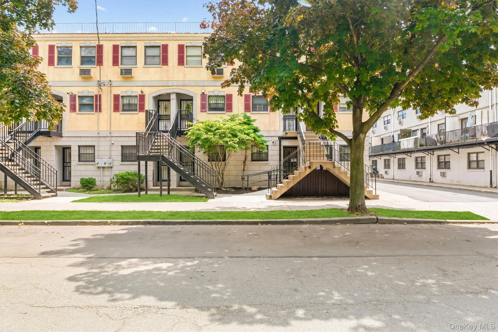 820 Leland Avenue, New York, NY, 2 Bedrooms Bedrooms, 5 Rooms Rooms,1 BathroomBathrooms,Residential,For Rent,Leland,0,1016724 820 Leland Avenue, New York, NY, 2 Bedrooms Bedrooms, 5 Rooms Rooms,1 BathroomBathrooms,Residential,For Rent,Leland,0,1016724