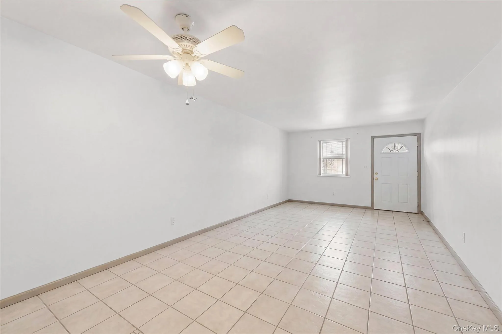 820 Leland Avenue, New York, NY, 2 Bedrooms Bedrooms, 5 Rooms Rooms,1 BathroomBathrooms,Residential,For Rent,Leland,0,1016724 820 Leland Avenue, New York, NY, 2 Bedrooms Bedrooms, 5 Rooms Rooms,1 BathroomBathrooms,Residential,For Rent,Leland,0,1016724