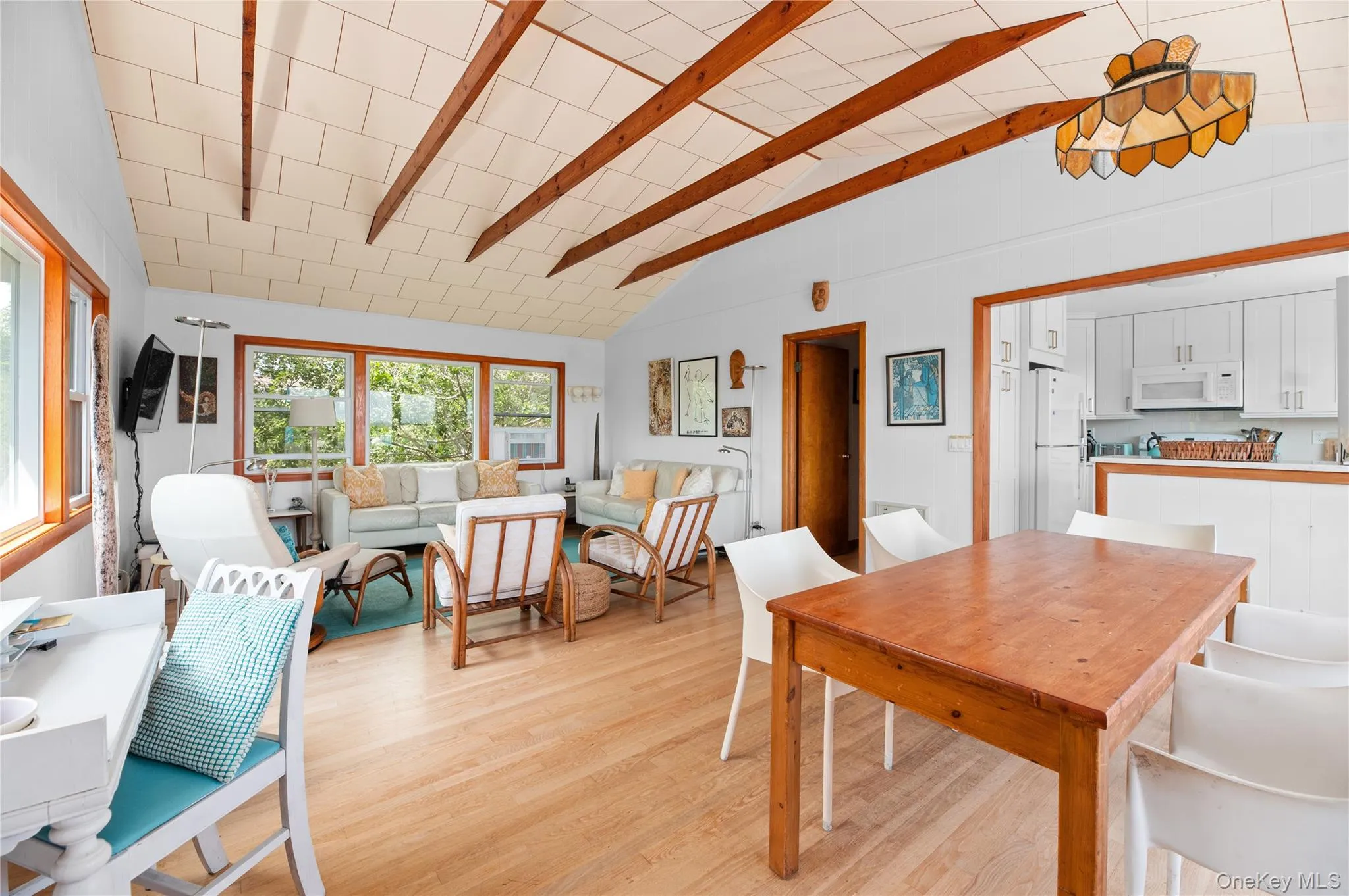 58 Gale Avenue, Islip, NY, 5 Bedrooms Bedrooms, 6 Rooms Rooms,1 BathroomBathrooms,Residential,For Rent,Gale,0,1016728 58 Gale Avenue, Islip, NY, 5 Bedrooms Bedrooms, 6 Rooms Rooms,1 BathroomBathrooms,Residential,For Rent,Gale,0,1016728