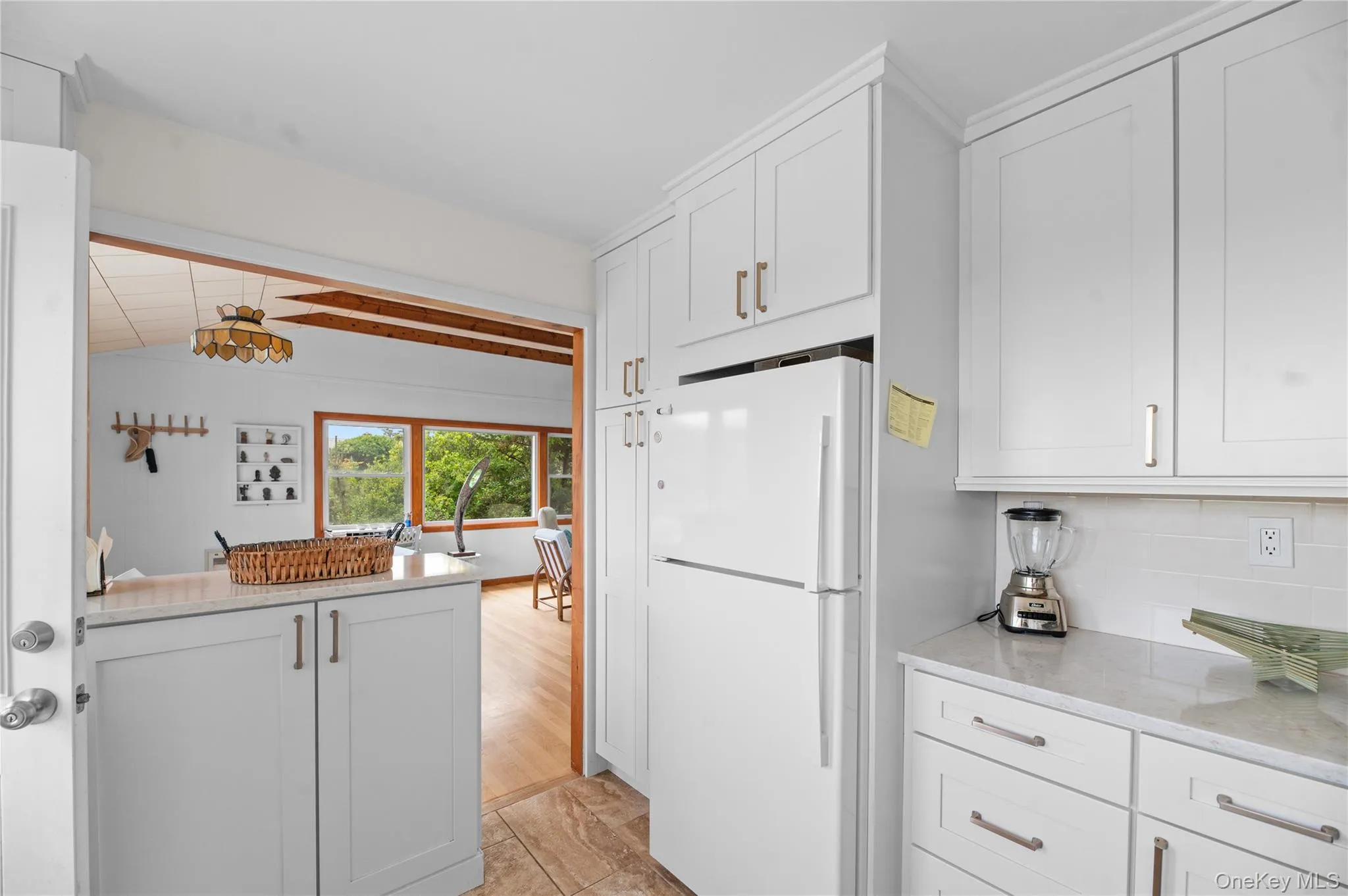 58 Gale Avenue, Islip, NY, 5 Bedrooms Bedrooms, 6 Rooms Rooms,1 BathroomBathrooms,Residential,For Rent,Gale,0,1016728 58 Gale Avenue, Islip, NY, 5 Bedrooms Bedrooms, 6 Rooms Rooms,1 BathroomBathrooms,Residential,For Rent,Gale,0,1016728