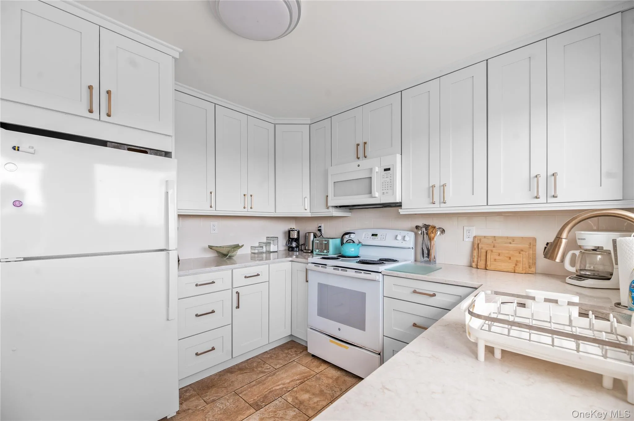 58 Gale Avenue, Islip, NY, 5 Bedrooms Bedrooms, 6 Rooms Rooms,1 BathroomBathrooms,Residential,For Rent,Gale,0,1016728 58 Gale Avenue, Islip, NY, 5 Bedrooms Bedrooms, 6 Rooms Rooms,1 BathroomBathrooms,Residential,For Rent,Gale,0,1016728