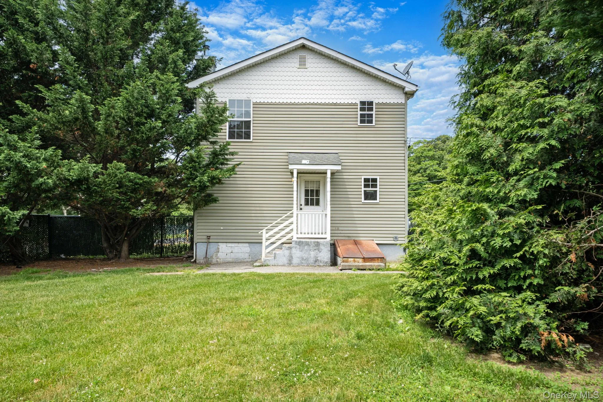 86 Eleanor Avenue, Brookhaven, NY, 3 Bedrooms Bedrooms, 6 Rooms Rooms,2 BathroomsBathrooms,Residential,For Rent,Eleanor,0,1016733 86 Eleanor Avenue, Brookhaven, NY, 3 Bedrooms Bedrooms, 6 Rooms Rooms,2 BathroomsBathrooms,Residential,For Rent,Eleanor,0,1016733