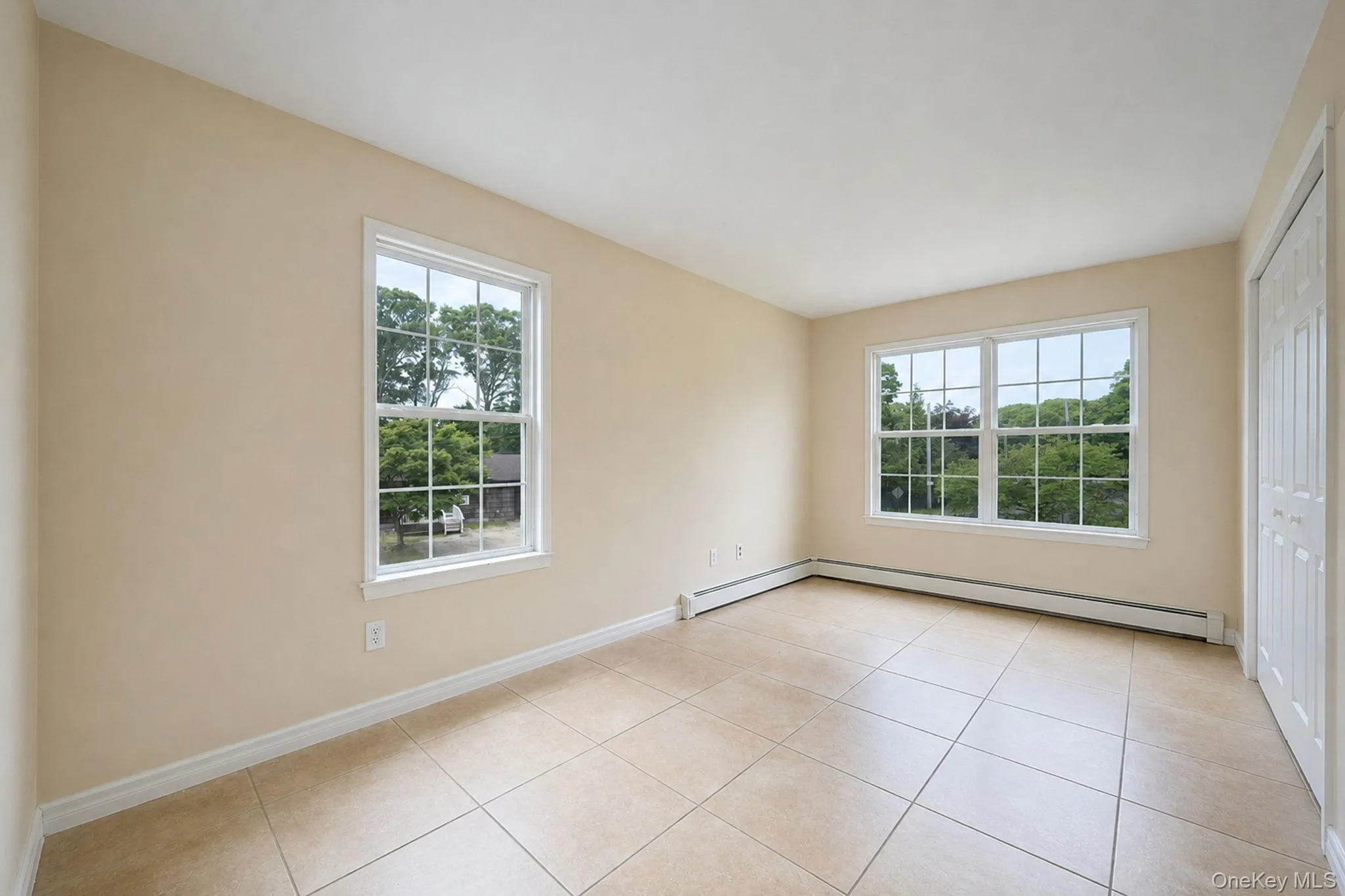 86 Eleanor Avenue, Brookhaven, NY, 3 Bedrooms Bedrooms, 6 Rooms Rooms,2 BathroomsBathrooms,Residential,For Rent,Eleanor,0,1016733 86 Eleanor Avenue, Brookhaven, NY, 3 Bedrooms Bedrooms, 6 Rooms Rooms,2 BathroomsBathrooms,Residential,For Rent,Eleanor,0,1016733