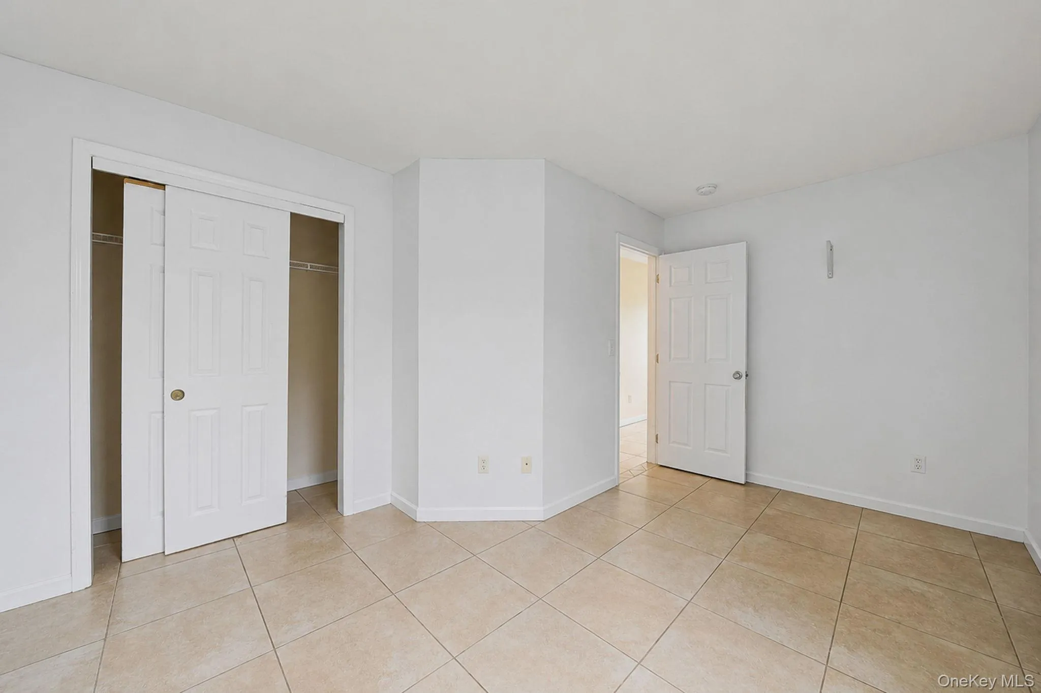 86 Eleanor Avenue, Brookhaven, NY, 3 Bedrooms Bedrooms, 6 Rooms Rooms,2 BathroomsBathrooms,Residential,For Rent,Eleanor,0,1016733 86 Eleanor Avenue, Brookhaven, NY, 3 Bedrooms Bedrooms, 6 Rooms Rooms,2 BathroomsBathrooms,Residential,For Rent,Eleanor,0,1016733