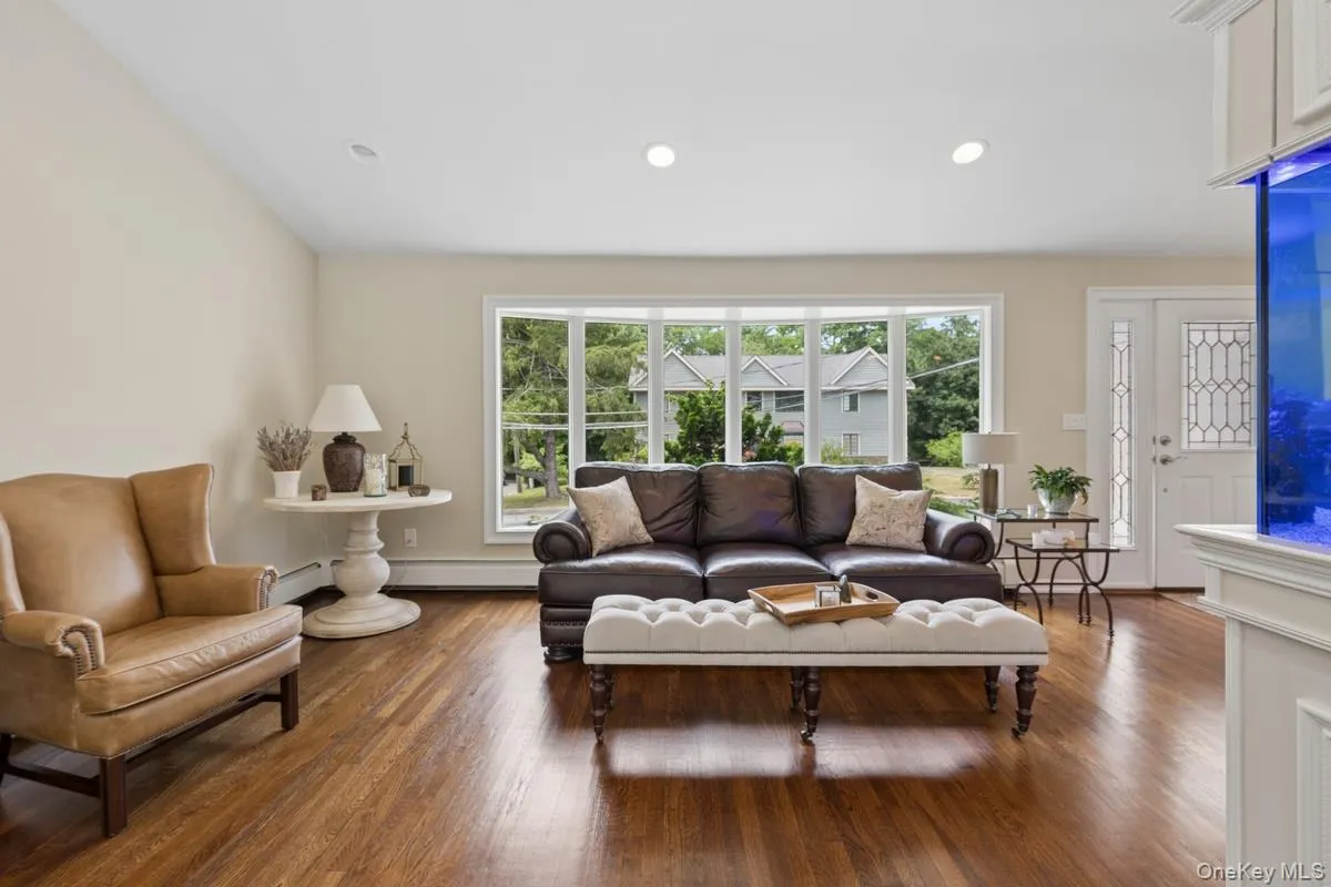 1 Ryan Court, Oyster Bay, NY, 4 Bedrooms Bedrooms, 7 Rooms Rooms,2 BathroomsBathrooms,Residential,For Rent,Ryan,0,1016734 1 Ryan Court, Oyster Bay, NY, 4 Bedrooms Bedrooms, 7 Rooms Rooms,2 BathroomsBathrooms,Residential,For Rent,Ryan,0,1016734