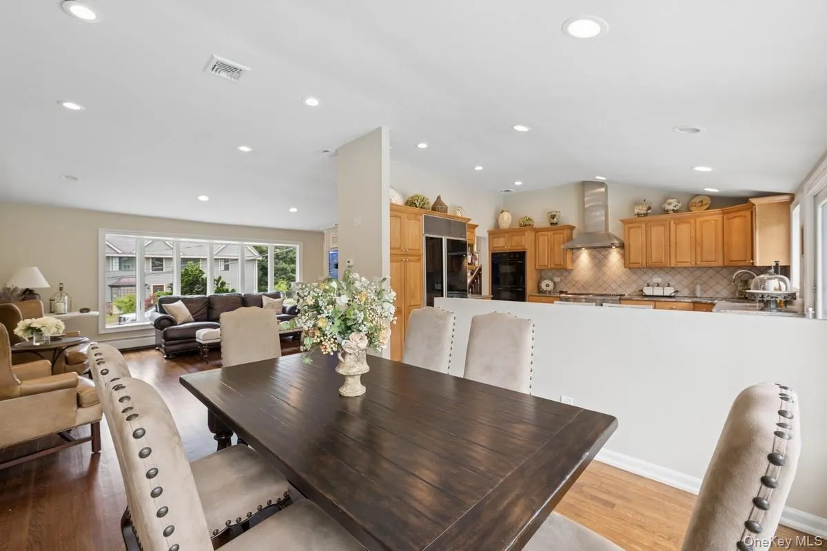 1 Ryan Court, Oyster Bay, NY, 4 Bedrooms Bedrooms, 7 Rooms Rooms,2 BathroomsBathrooms,Residential,For Rent,Ryan,0,1016734 1 Ryan Court, Oyster Bay, NY, 4 Bedrooms Bedrooms, 7 Rooms Rooms,2 BathroomsBathrooms,Residential,For Rent,Ryan,0,1016734