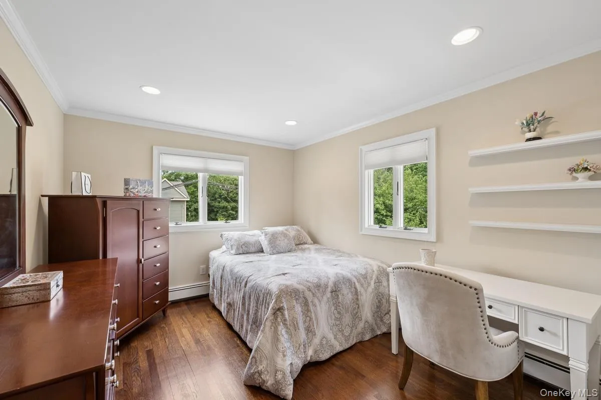 1 Ryan Court, Oyster Bay, NY, 4 Bedrooms Bedrooms, 7 Rooms Rooms,2 BathroomsBathrooms,Residential,For Rent,Ryan,0,1016734 1 Ryan Court, Oyster Bay, NY, 4 Bedrooms Bedrooms, 7 Rooms Rooms,2 BathroomsBathrooms,Residential,For Rent,Ryan,0,1016734