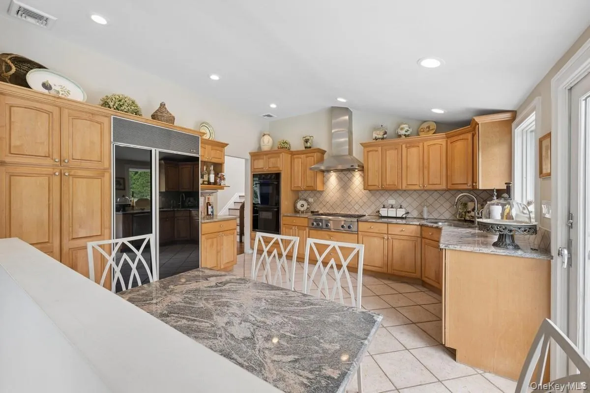 1 Ryan Court, Oyster Bay, NY, 4 Bedrooms Bedrooms, 7 Rooms Rooms,2 BathroomsBathrooms,Residential,For Rent,Ryan,0,1016734 1 Ryan Court, Oyster Bay, NY, 4 Bedrooms Bedrooms, 7 Rooms Rooms,2 BathroomsBathrooms,Residential,For Rent,Ryan,0,1016734