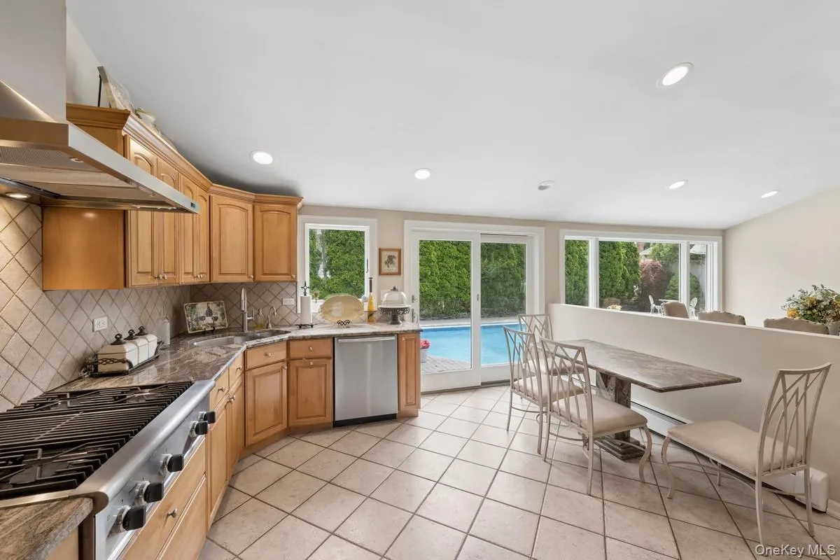 1 Ryan Court, Oyster Bay, NY, 4 Bedrooms Bedrooms, 7 Rooms Rooms,2 BathroomsBathrooms,Residential,For Rent,Ryan,0,1016734 1 Ryan Court, Oyster Bay, NY, 4 Bedrooms Bedrooms, 7 Rooms Rooms,2 BathroomsBathrooms,Residential,For Rent,Ryan,0,1016734