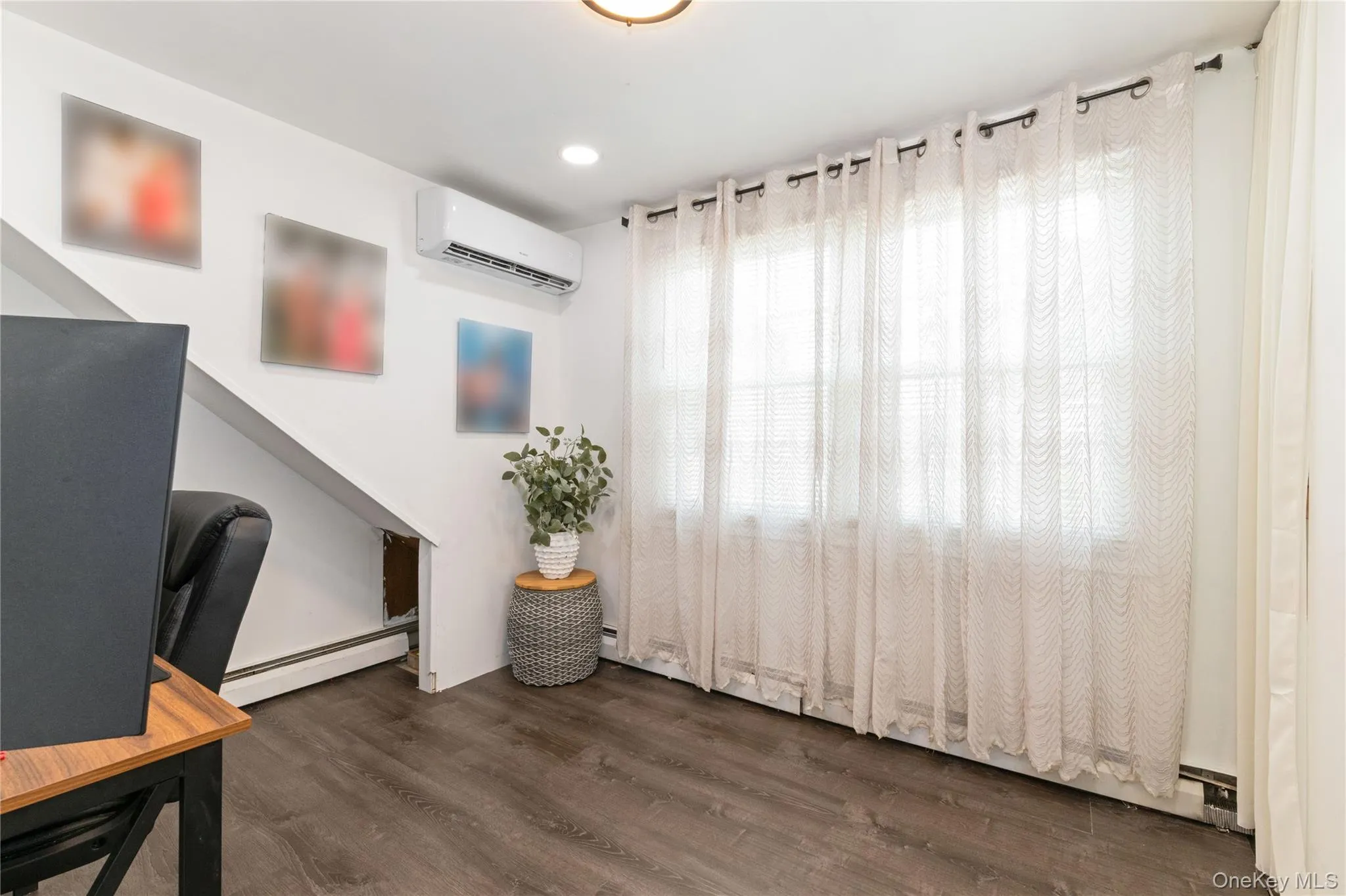 175 Arthur Avenue, Hempstead, NY, 5 Bedrooms Bedrooms, 8 Rooms Rooms,2 BathroomsBathrooms,Residential,For Rent,Arthur,0,KEY1016735 175 Arthur Avenue, Hempstead, NY, 5 Bedrooms Bedrooms, 8 Rooms Rooms,2 BathroomsBathrooms,Residential,For Rent,Arthur,0,KEY1016735