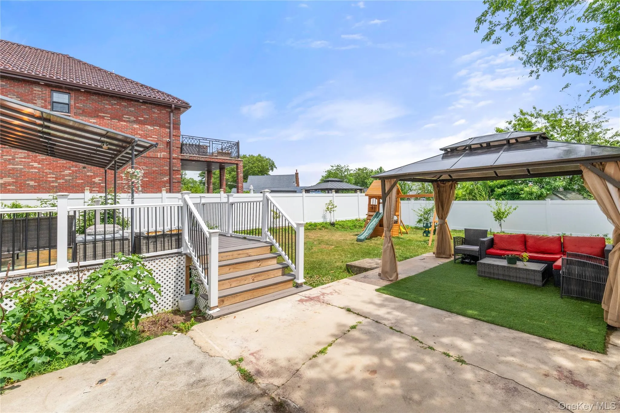 175 Arthur Avenue, Hempstead, NY, 5 Bedrooms Bedrooms, 8 Rooms Rooms,2 BathroomsBathrooms,Residential,For Rent,Arthur,0,KEY1016735 175 Arthur Avenue, Hempstead, NY, 5 Bedrooms Bedrooms, 8 Rooms Rooms,2 BathroomsBathrooms,Residential,For Rent,Arthur,0,KEY1016735