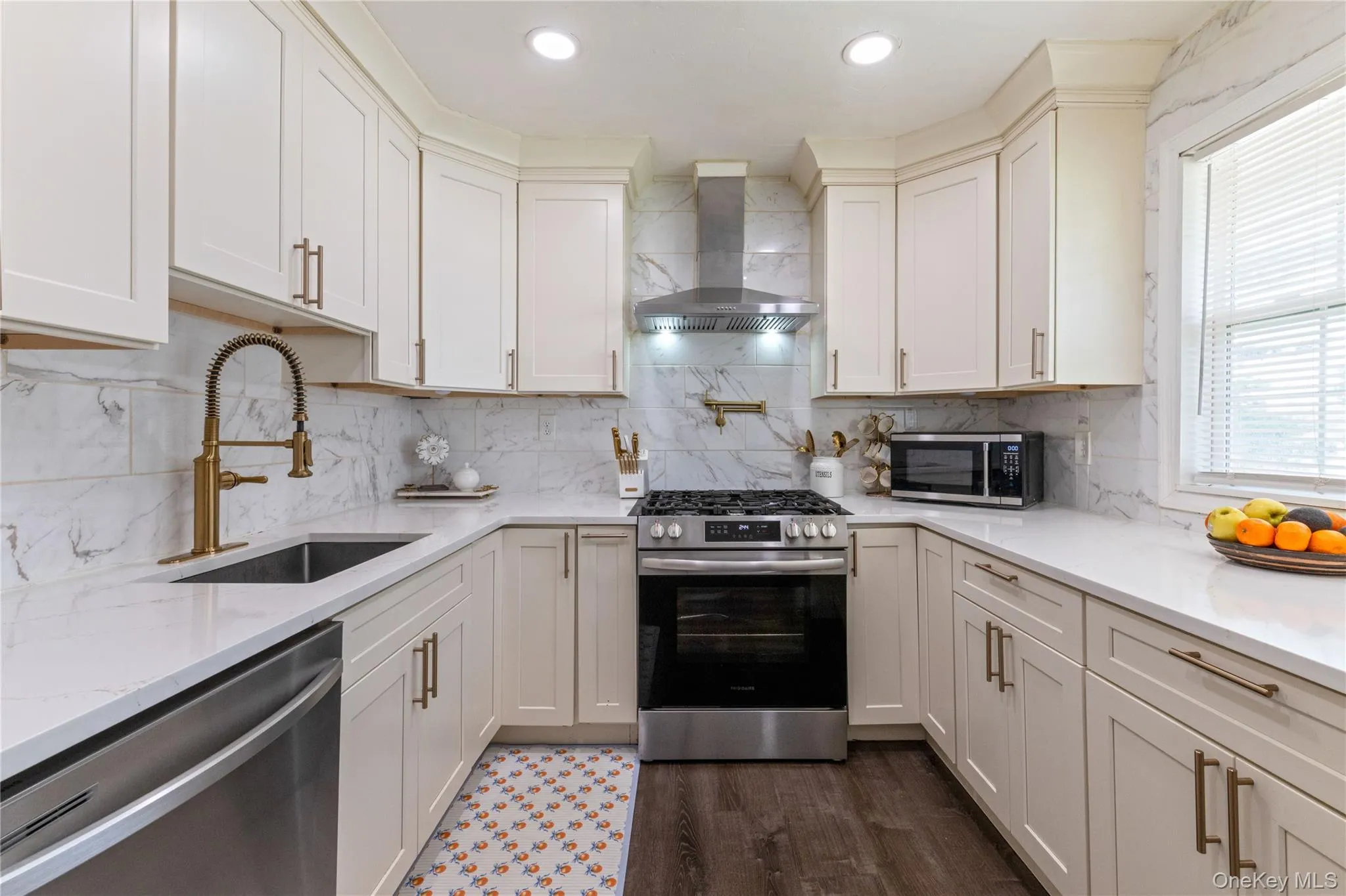 175 Arthur Avenue, Hempstead, NY, 5 Bedrooms Bedrooms, 8 Rooms Rooms,2 BathroomsBathrooms,Residential,For Rent,Arthur,0,KEY1016735 175 Arthur Avenue, Hempstead, NY, 5 Bedrooms Bedrooms, 8 Rooms Rooms,2 BathroomsBathrooms,Residential,For Rent,Arthur,0,KEY1016735