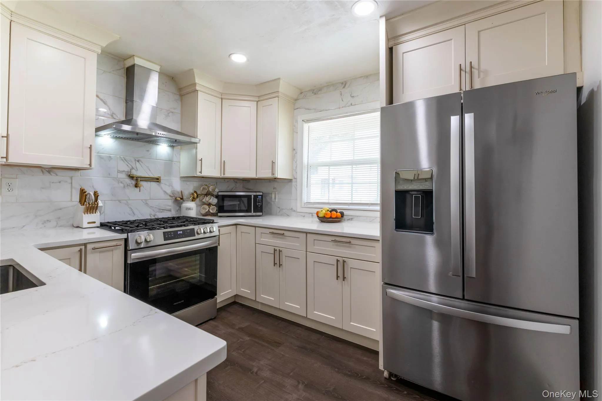 175 Arthur Avenue, Hempstead, NY, 5 Bedrooms Bedrooms, 8 Rooms Rooms,2 BathroomsBathrooms,Residential,For Rent,Arthur,0,KEY1016735 175 Arthur Avenue, Hempstead, NY, 5 Bedrooms Bedrooms, 8 Rooms Rooms,2 BathroomsBathrooms,Residential,For Rent,Arthur,0,KEY1016735