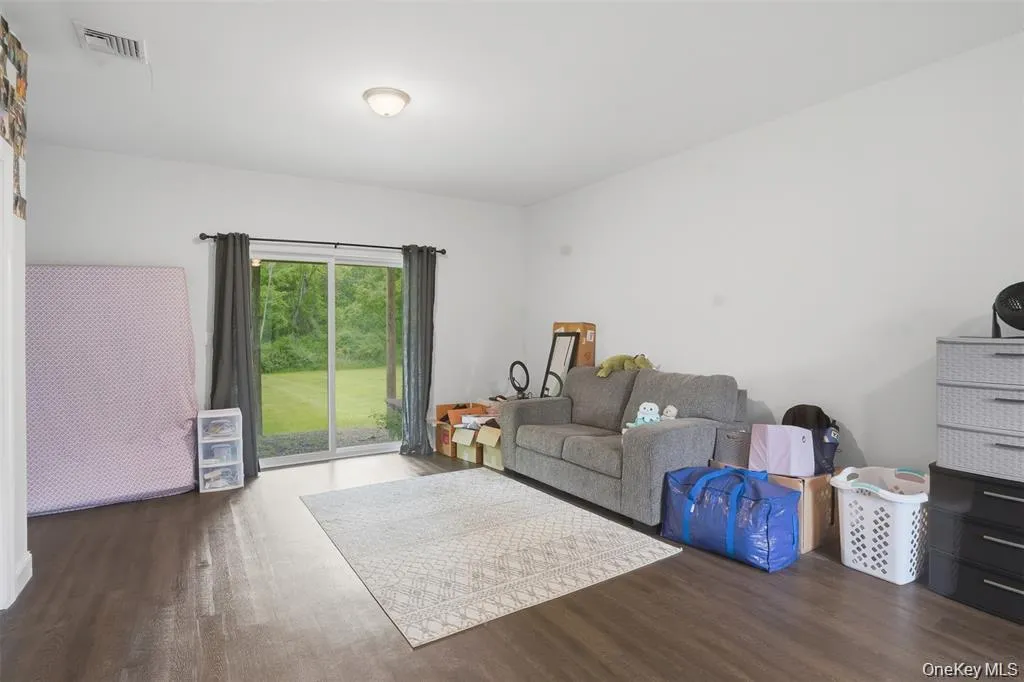 201 Kingsview Highway, Plattekill, NY, 3 Bedrooms Bedrooms, 7 Rooms Rooms,3 BathroomsBathrooms,Residential,For Rent,Kingsview,0,1016736 201 Kingsview Highway, Plattekill, NY, 3 Bedrooms Bedrooms, 7 Rooms Rooms,3 BathroomsBathrooms,Residential,For Rent,Kingsview,0,1016736