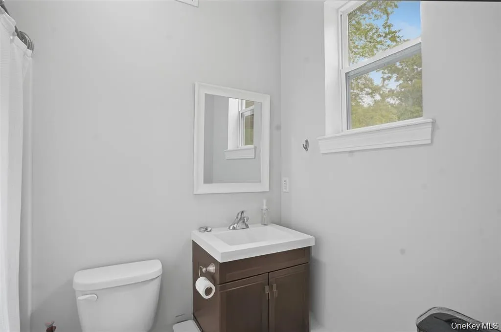 201 Kingsview Highway, Plattekill, NY, 3 Bedrooms Bedrooms, 7 Rooms Rooms,3 BathroomsBathrooms,Residential,For Rent,Kingsview,0,1016736 201 Kingsview Highway, Plattekill, NY, 3 Bedrooms Bedrooms, 7 Rooms Rooms,3 BathroomsBathrooms,Residential,For Rent,Kingsview,0,1016736