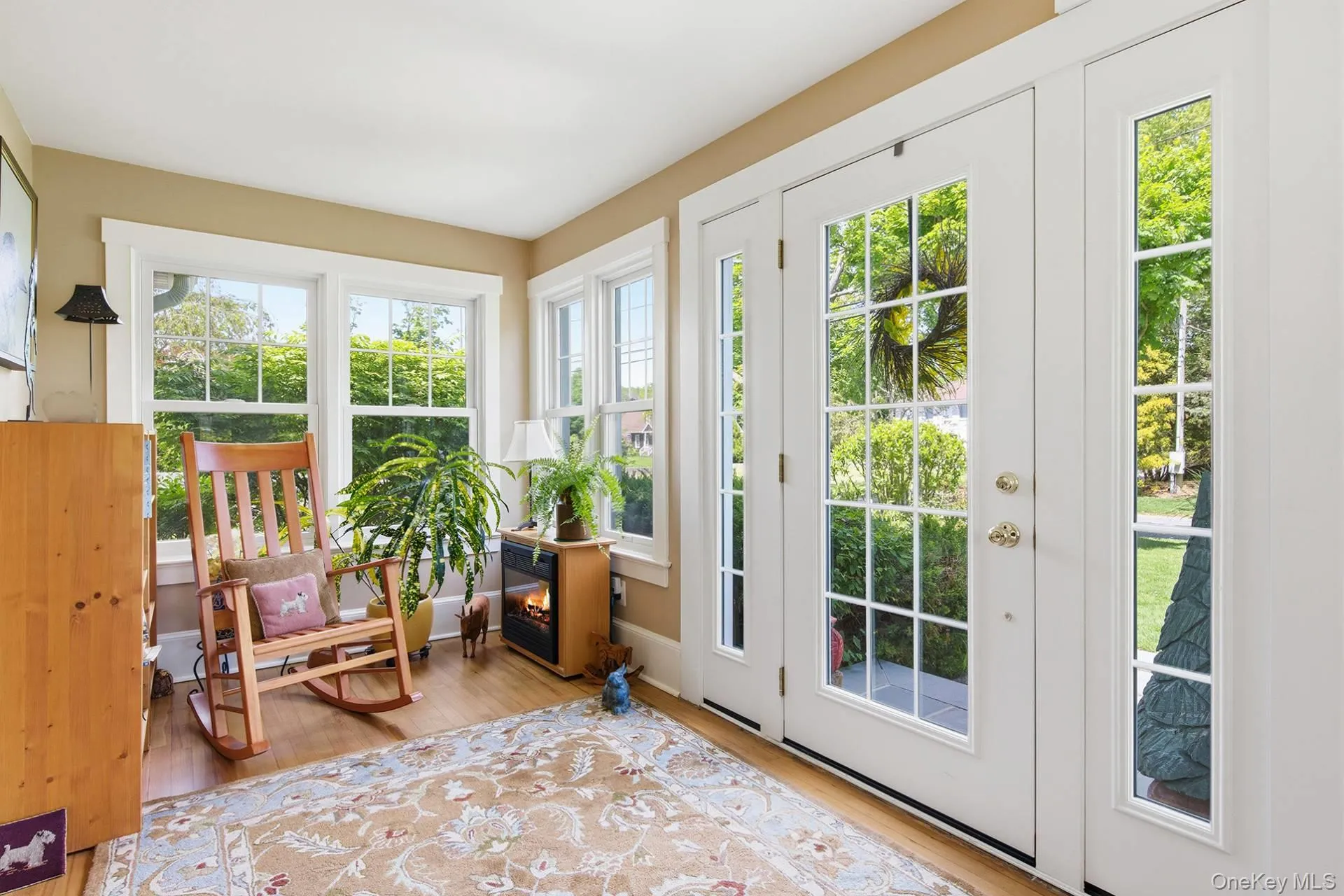 36 Watchogue Avenue, Brookhaven, NY, 3 Bedrooms Bedrooms, 7 Rooms Rooms,2 BathroomsBathrooms,Residential,For Rent,Watchogue,0,1016739 36 Watchogue Avenue, Brookhaven, NY, 3 Bedrooms Bedrooms, 7 Rooms Rooms,2 BathroomsBathrooms,Residential,For Rent,Watchogue,0,1016739